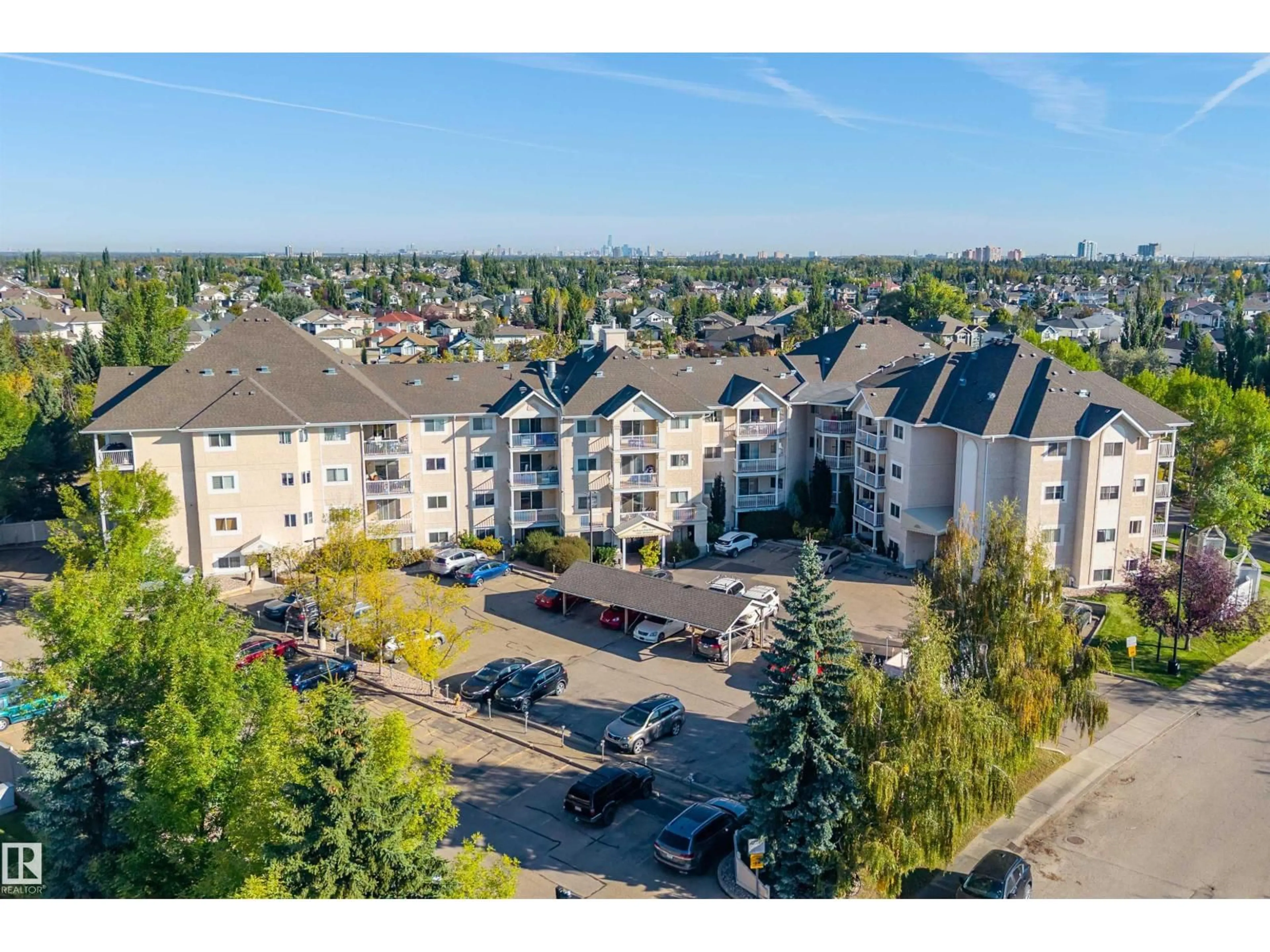 A pic from outside/outdoor area/front of a property/back of a property/a pic from drone, unknown for 206 - 11620 9A AV NW, Edmonton Alberta T6J7B4