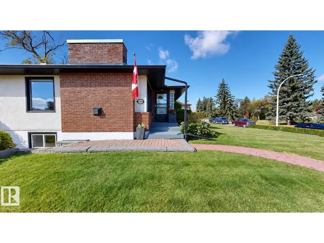 11403 112 AV, Edmonton 2