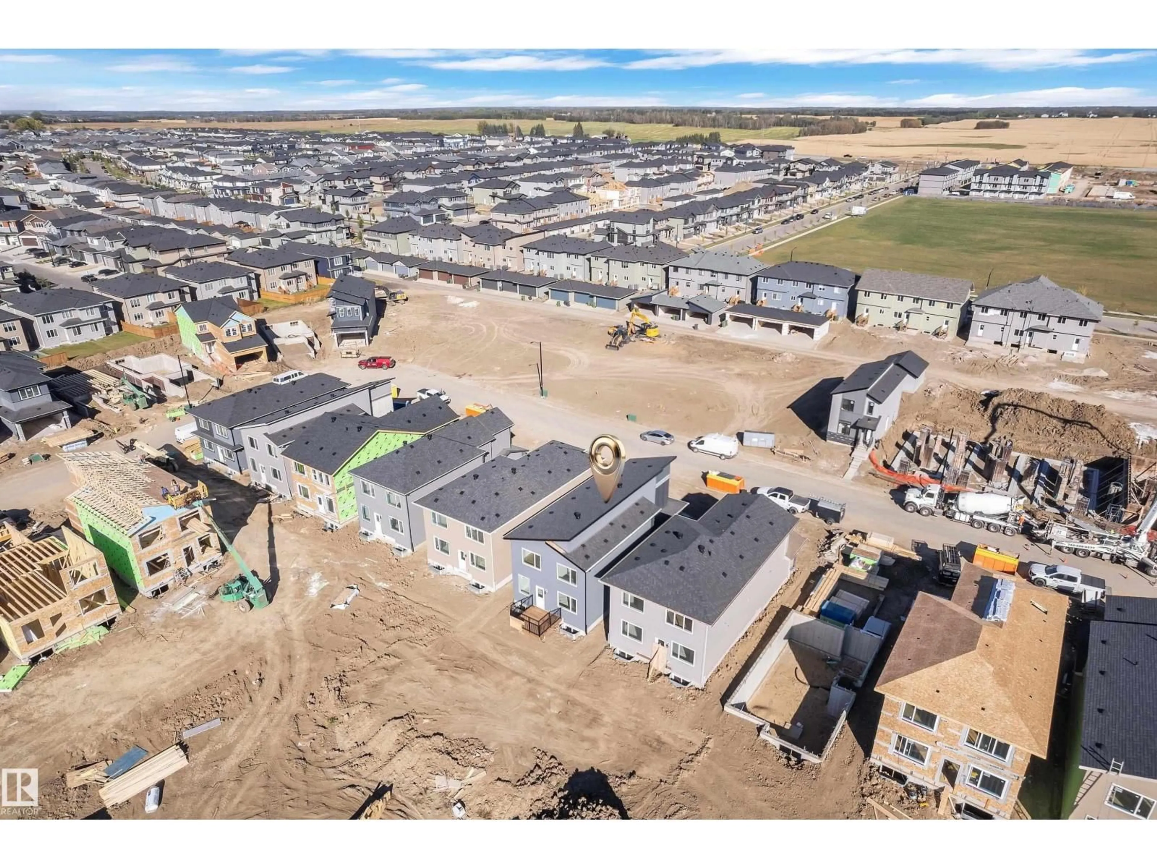 A pic from outside/outdoor area/front of a property/back of a property/a pic from drone, street for 3816 39 ST, Beaumont Alberta T4X3A1