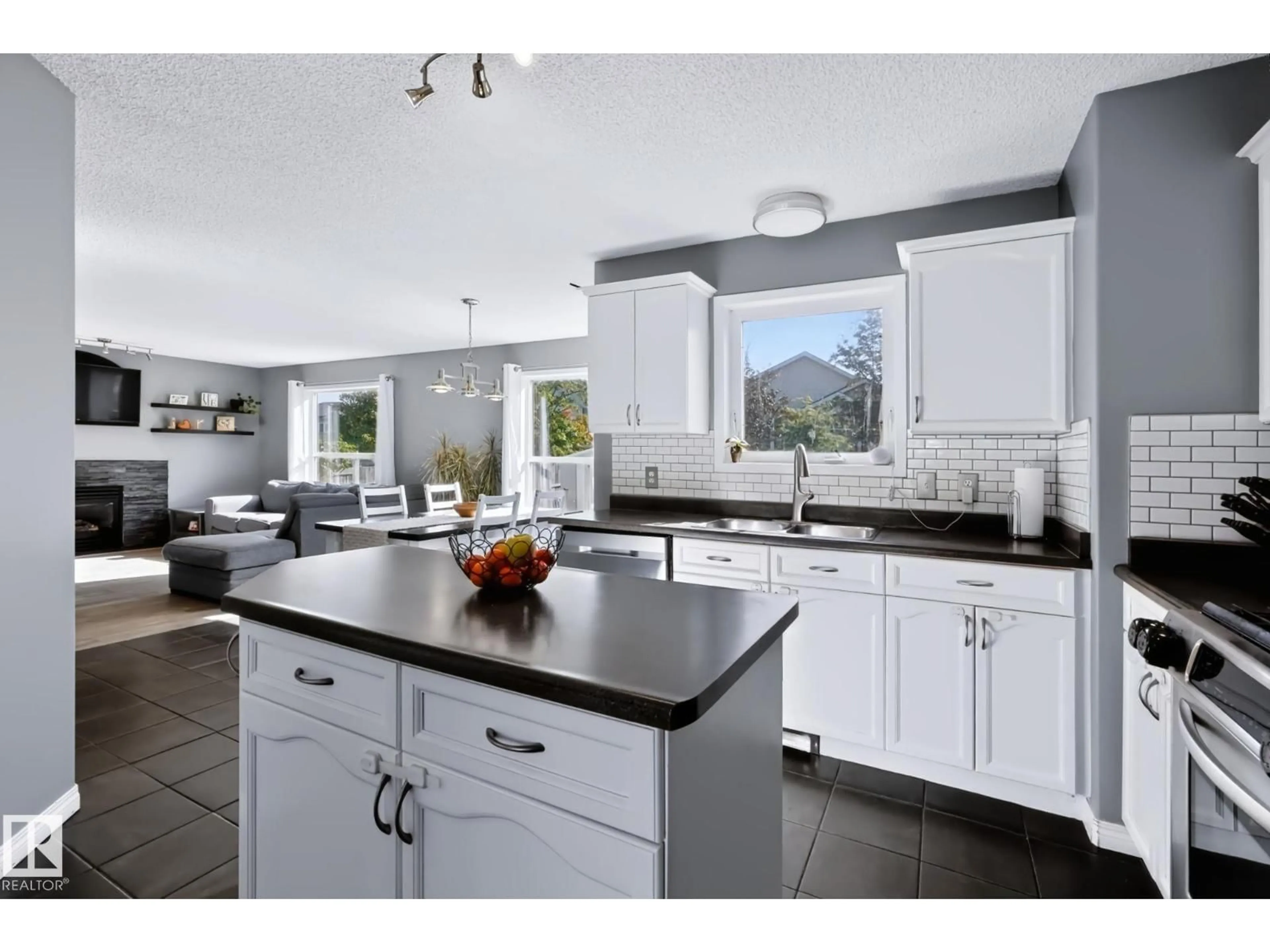 Open concept kitchen, ceramic/tile floor for 605 FORREST DR, Sherwood Park Alberta T8A6G6