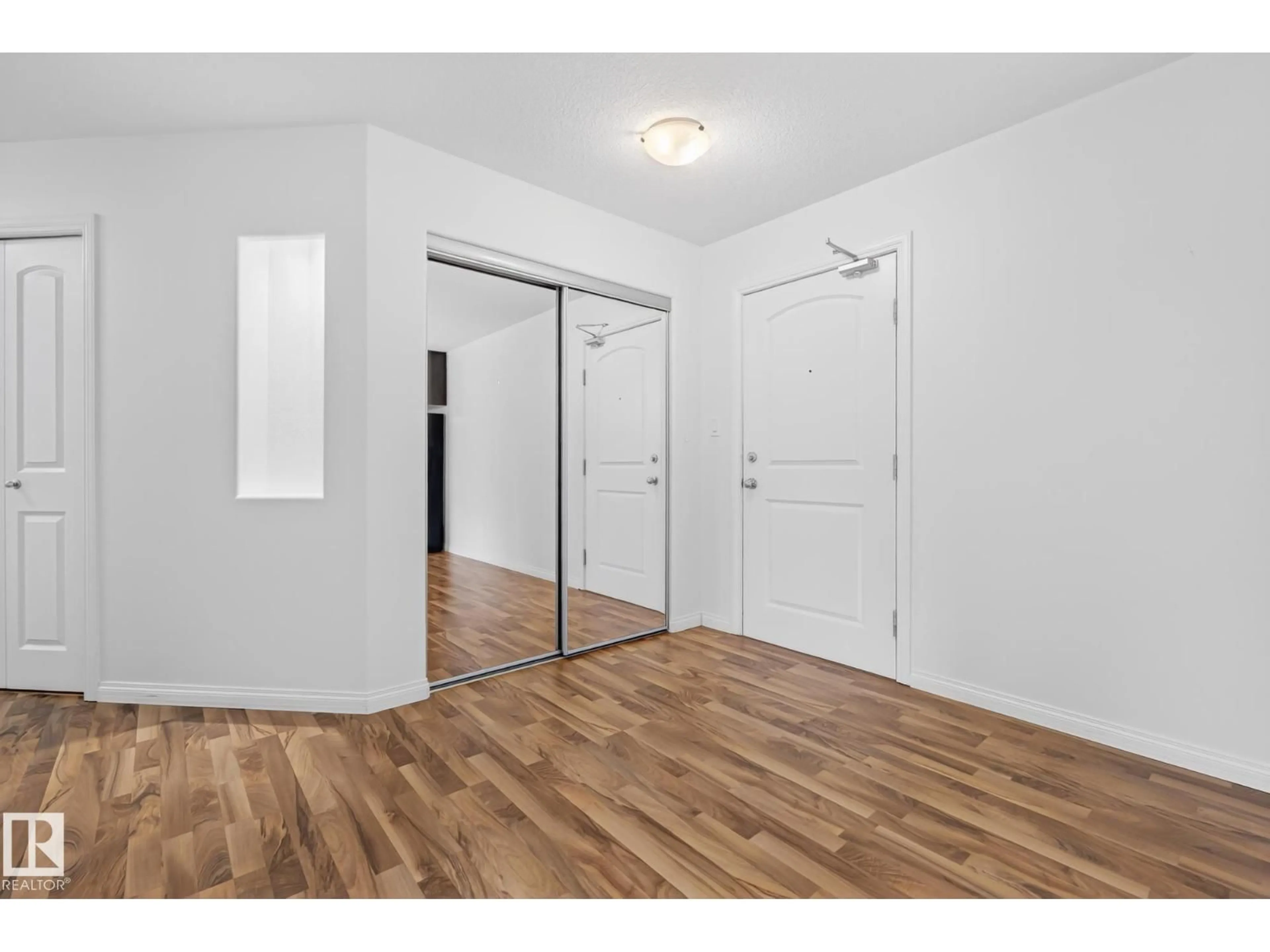 Indoor entryway for 216 - 1204 156 ST, Edmonton Alberta T6R0R6