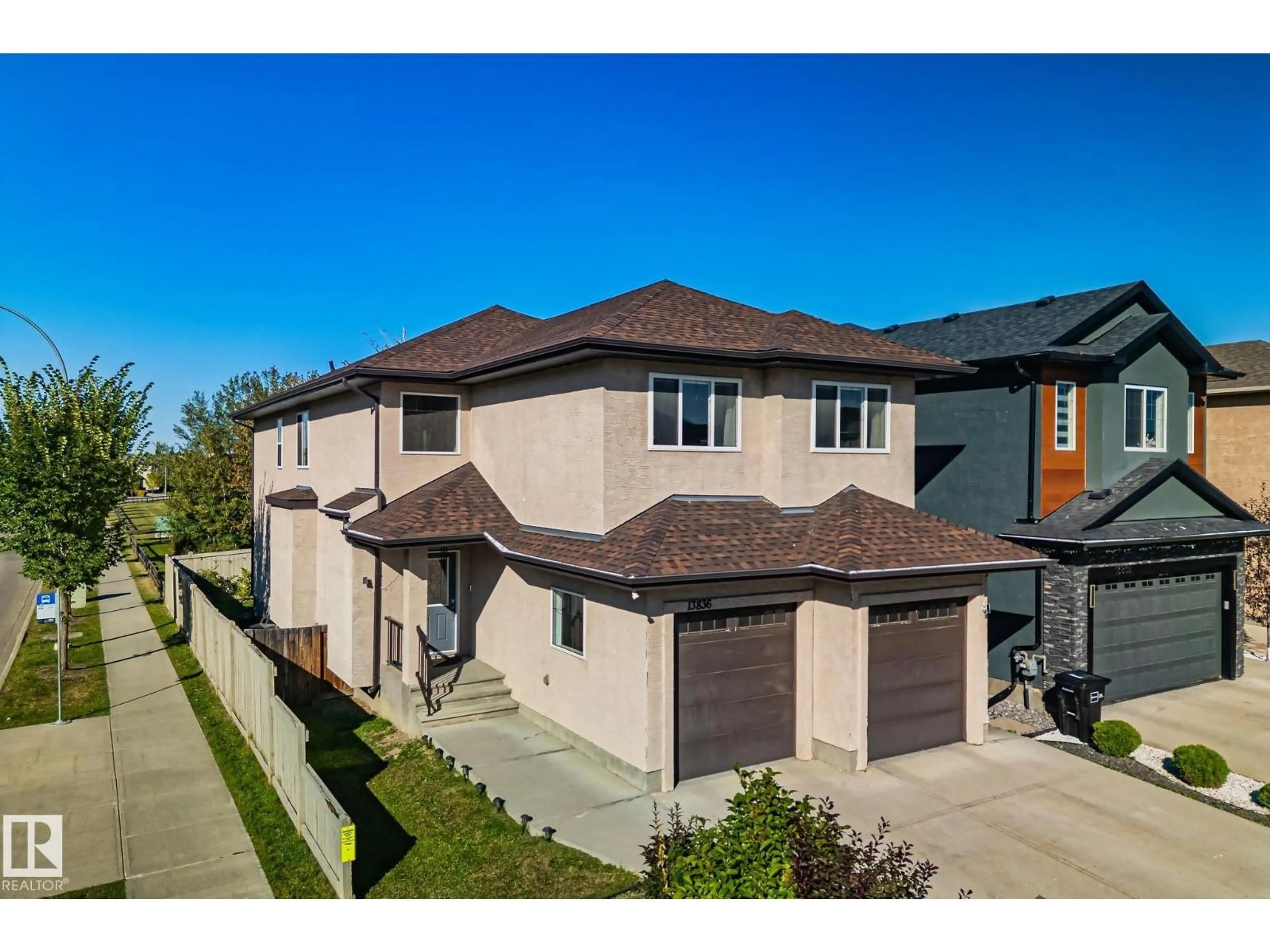 A pic from outside/outdoor area/front of a property/back of a property/a pic from drone, street for NW - 13836 163 AV, Edmonton Alberta T6V0K5