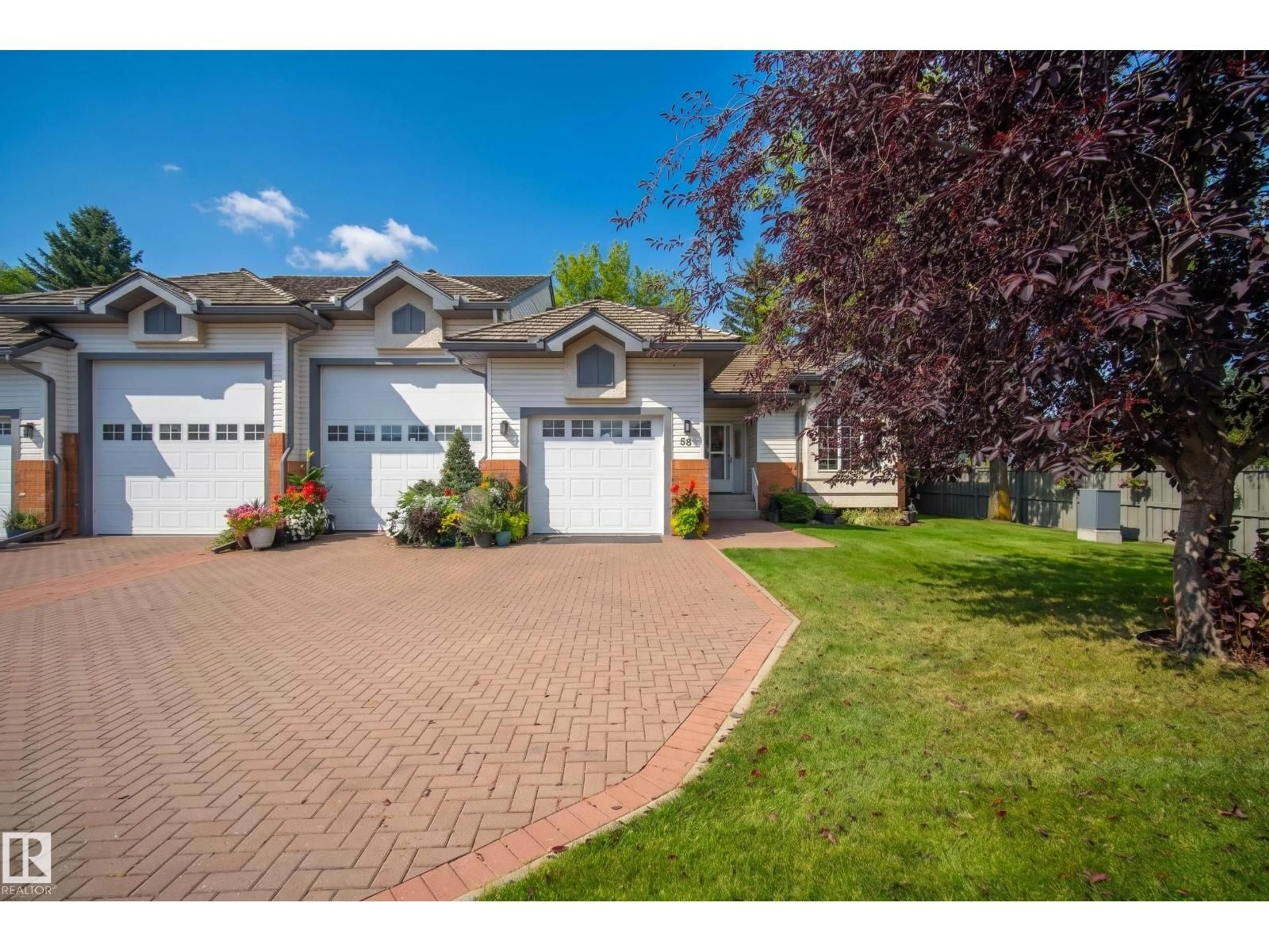 Unknown for 10 - 58 BLACKBURN DR, Edmonton Alberta T6W1C2