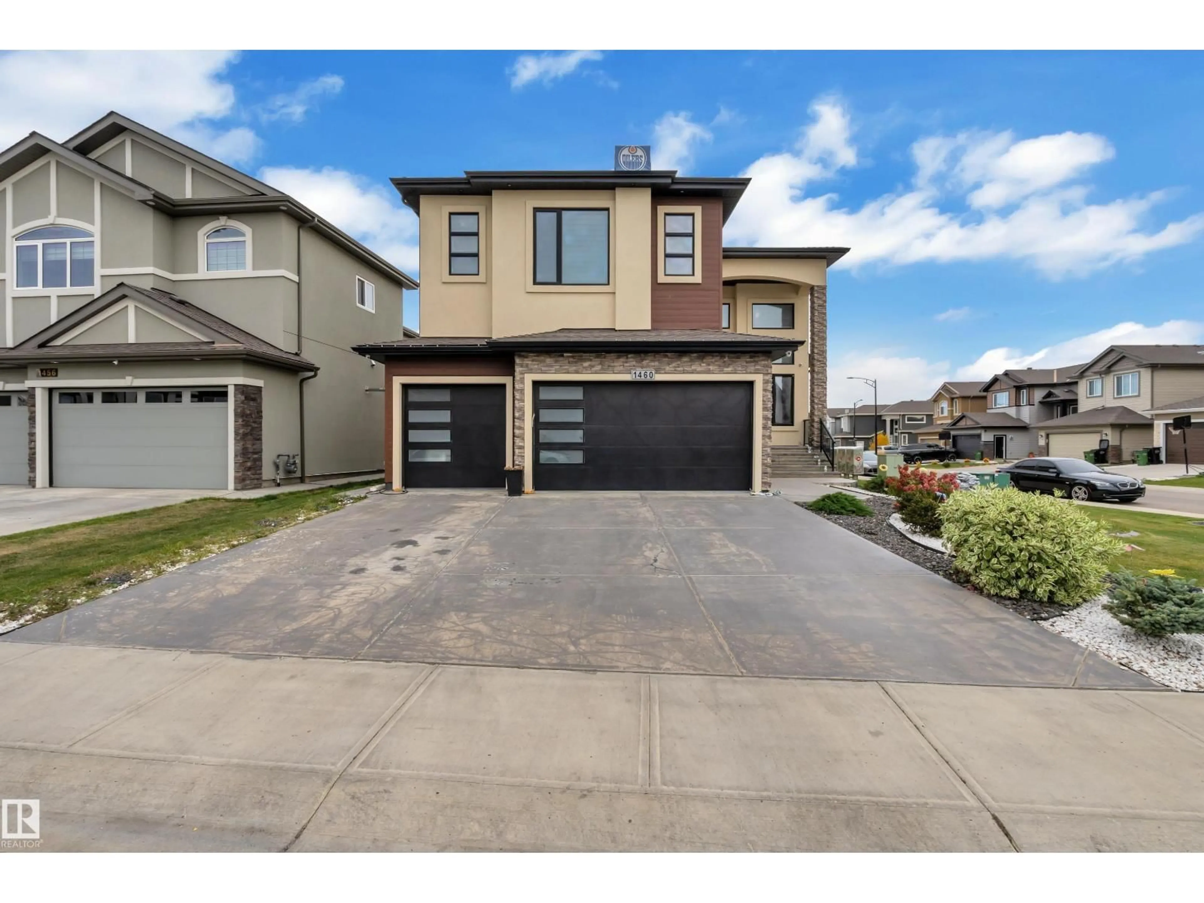 Unknown for NW - 1460 25 ST, Edmonton Alberta T6T2K7