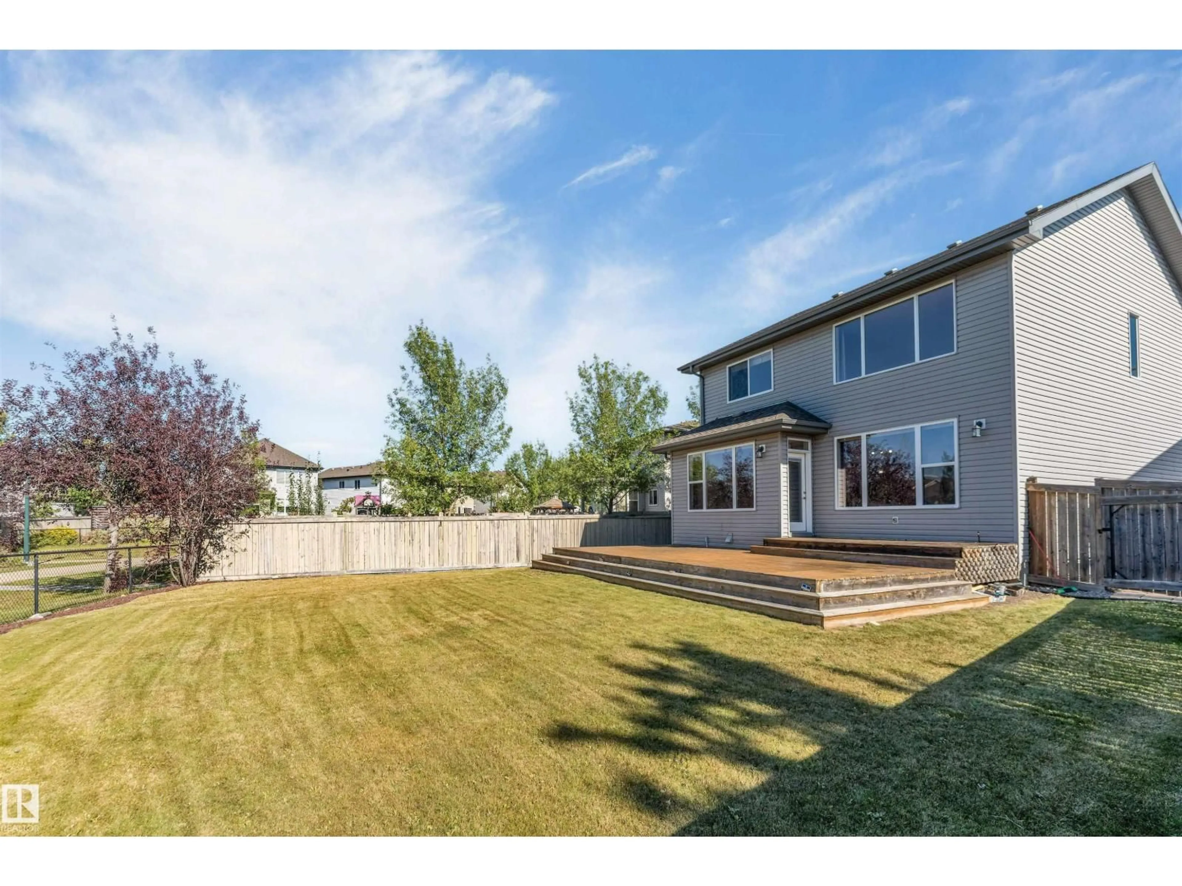 A pic from outside/outdoor area/front of a property/back of a property/a pic from drone, unknown for 3662 13 ST NW, Edmonton Alberta T5T0J5