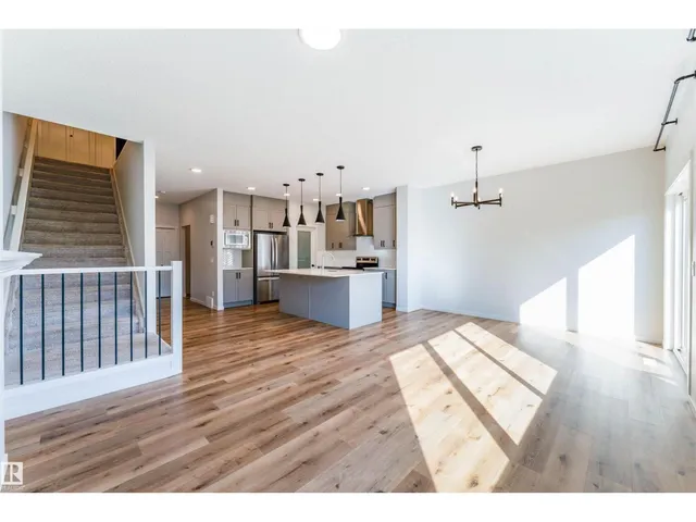 NW - 9235 223 ST, Edmonton 4