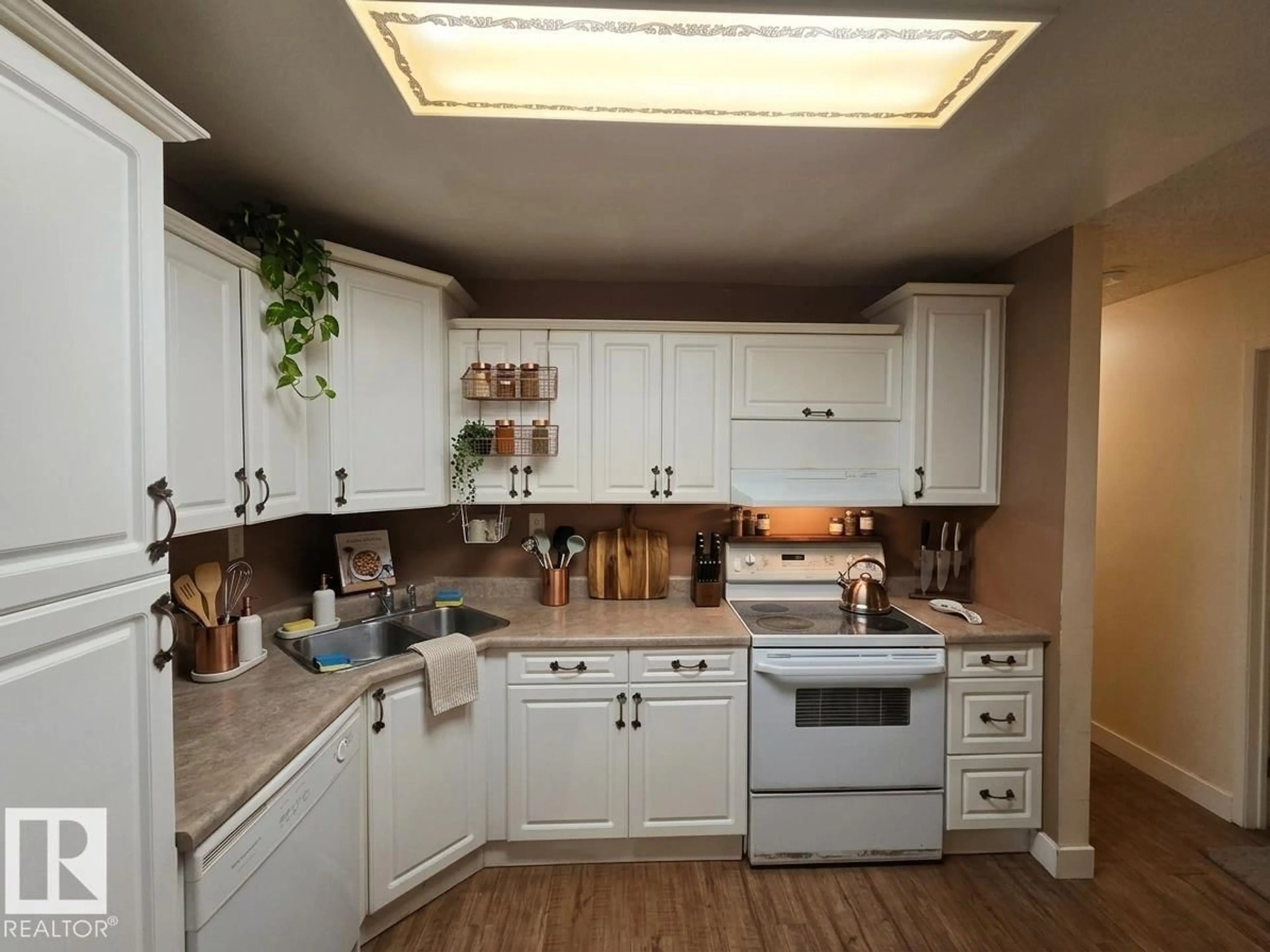 Standard kitchen, unknown for #403 - 2620 MILL WOODS RD E, Edmonton Alberta T6L5K6