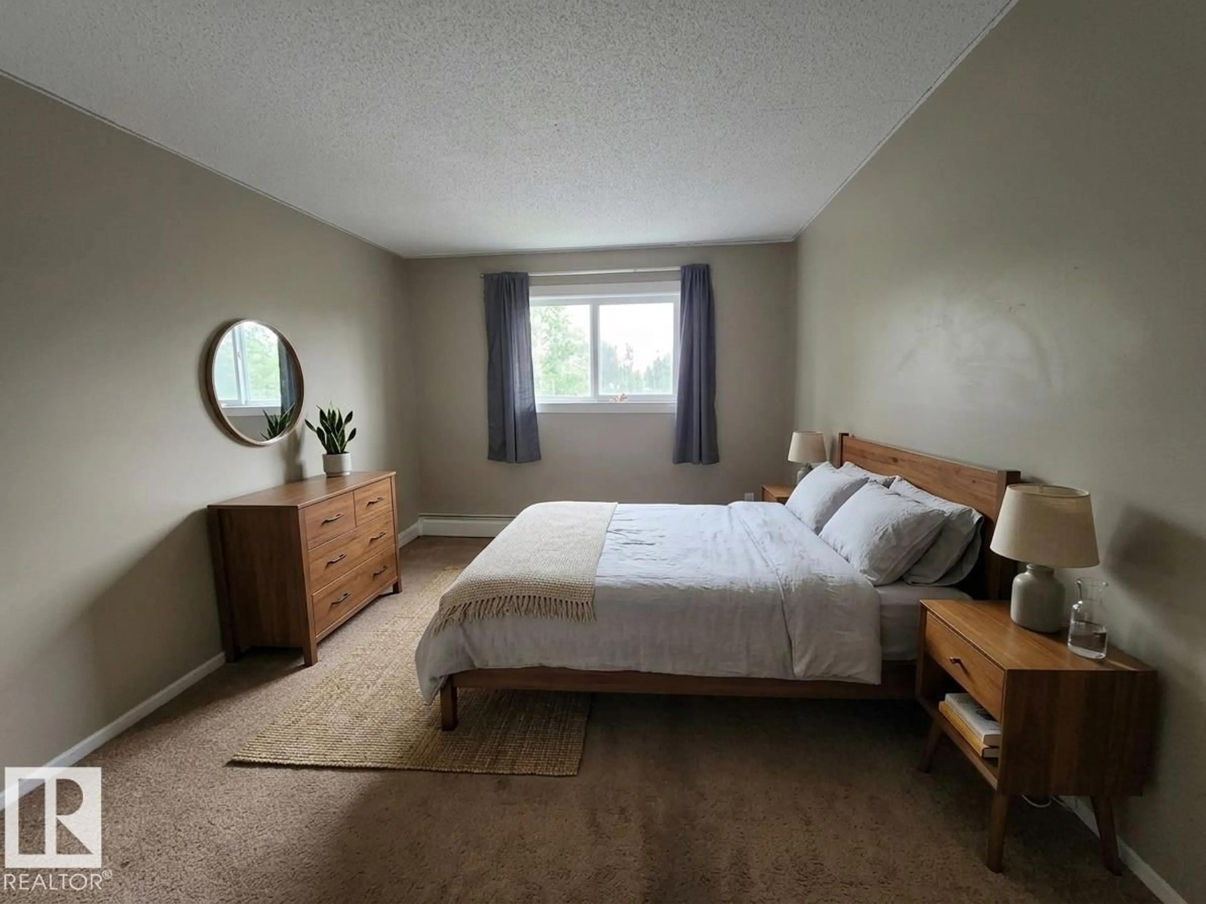 A pic of a room for #403 - 2620 MILL WOODS RD E, Edmonton Alberta T6L5K6