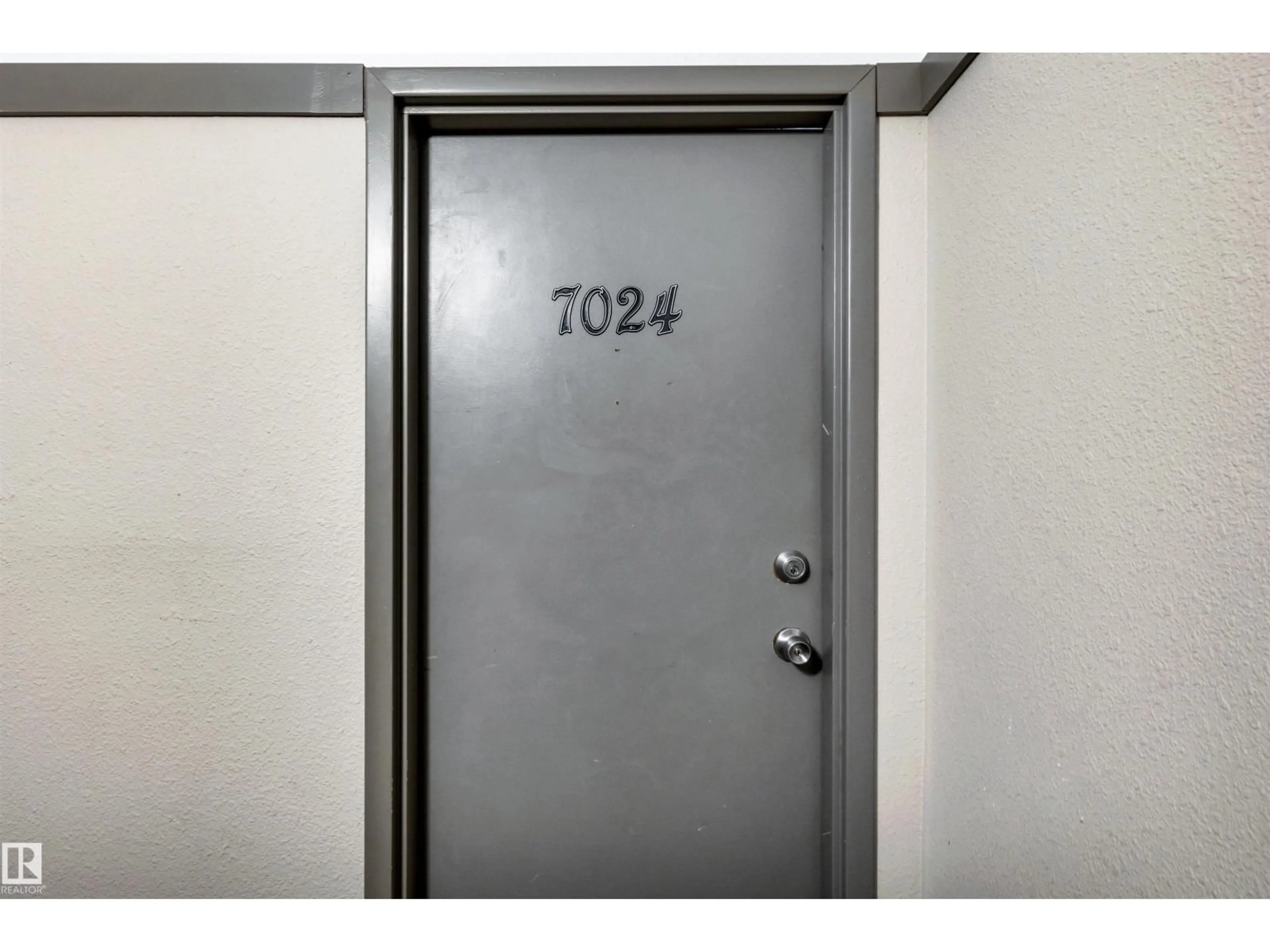 Unknown for 7024 TUDOR GL, St. Albert Alberta T8N3V4