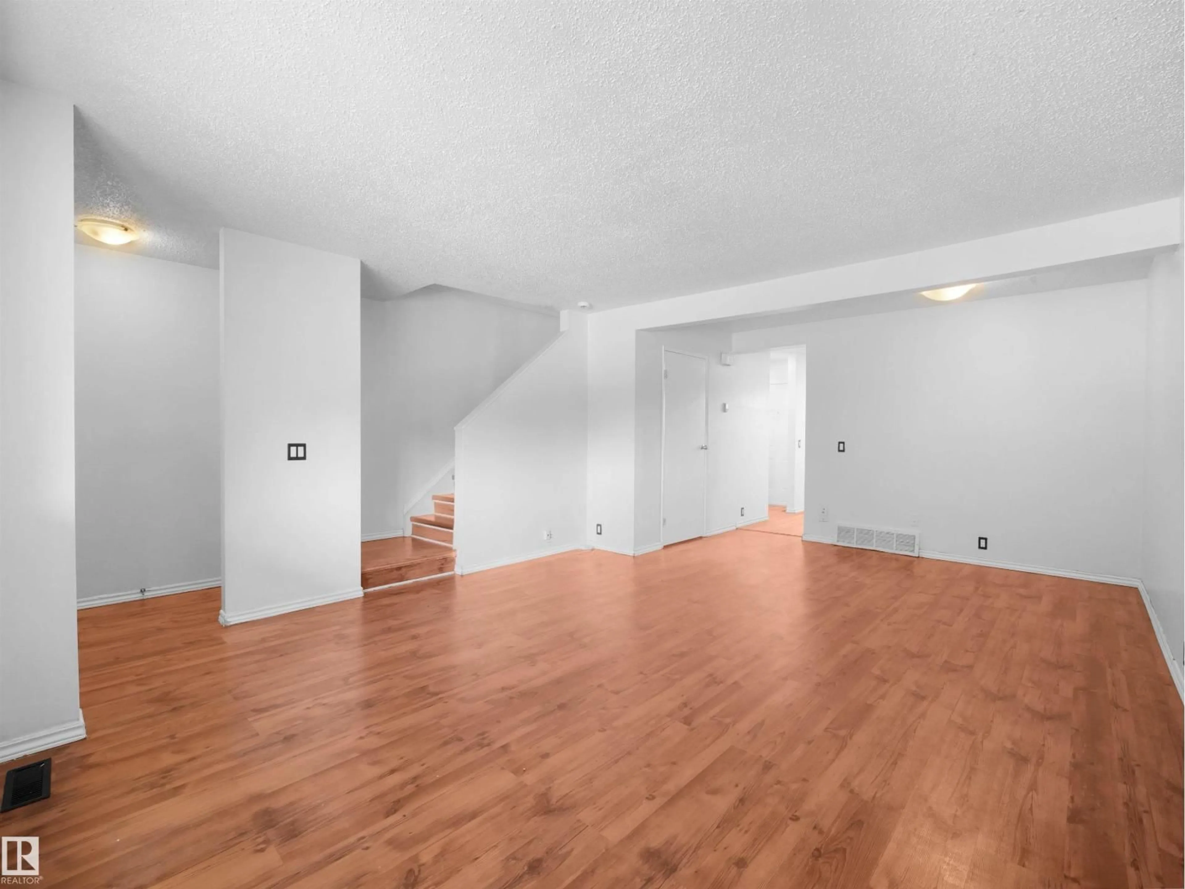 A pic of a room for #22 - 13833 30 ST, Edmonton Alberta T5Y2B2
