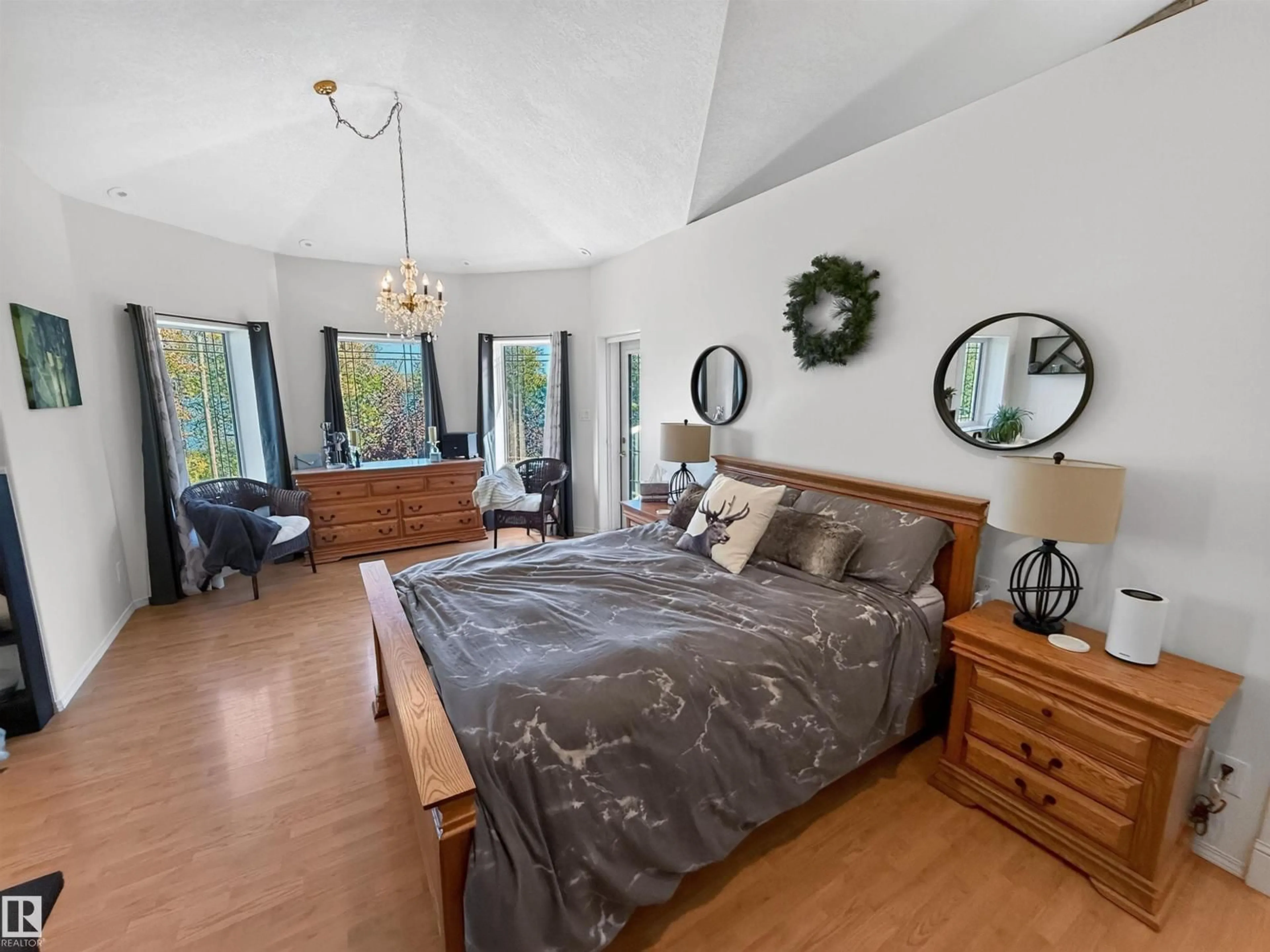 Bedroom with bed, wood/laminate floor for 225 BAYVIEW DR, Rural Parkland County Alberta T0E2K0