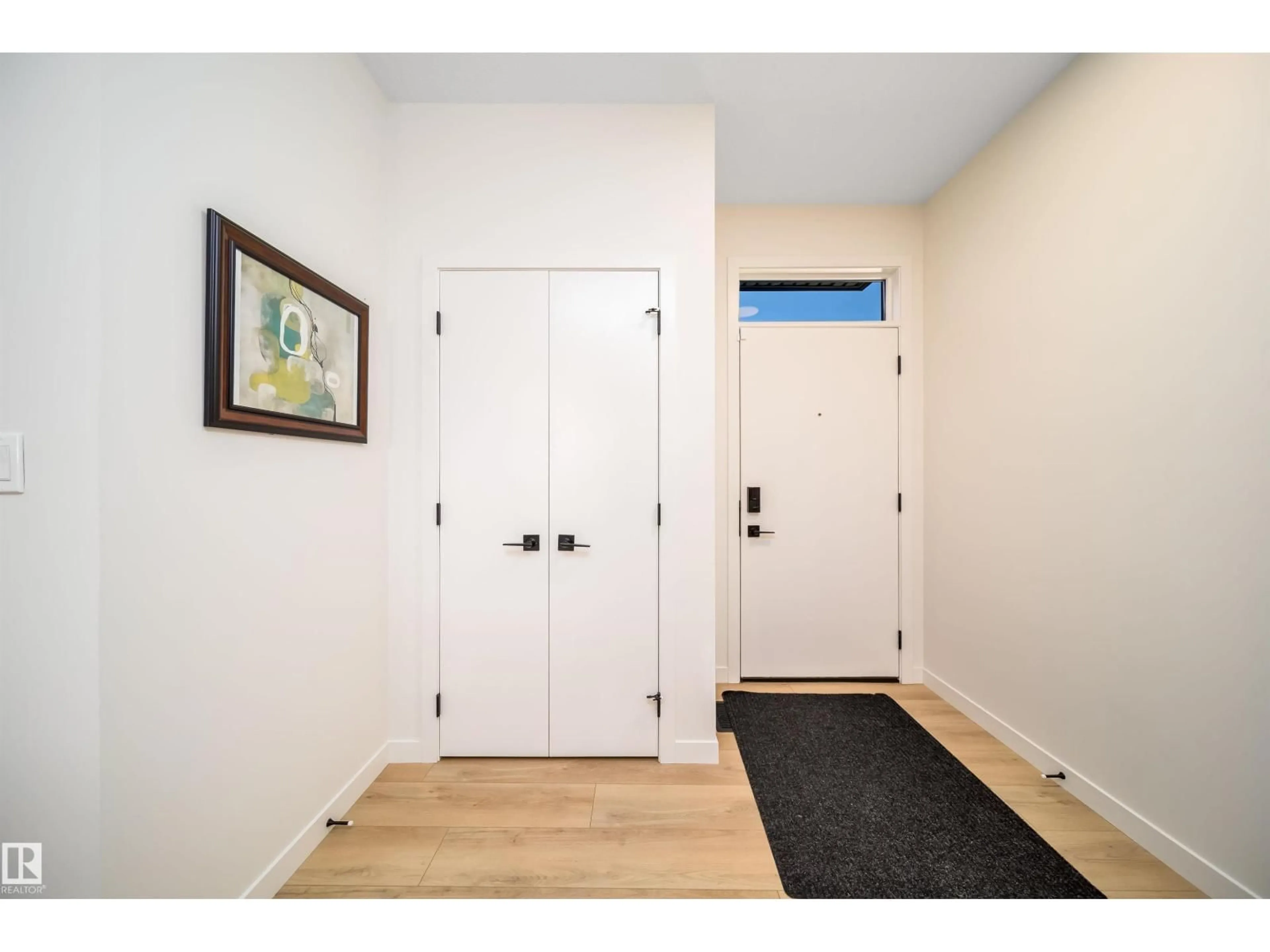Indoor entryway for SW - 15844 25 AV, Edmonton Alberta T6W5K4