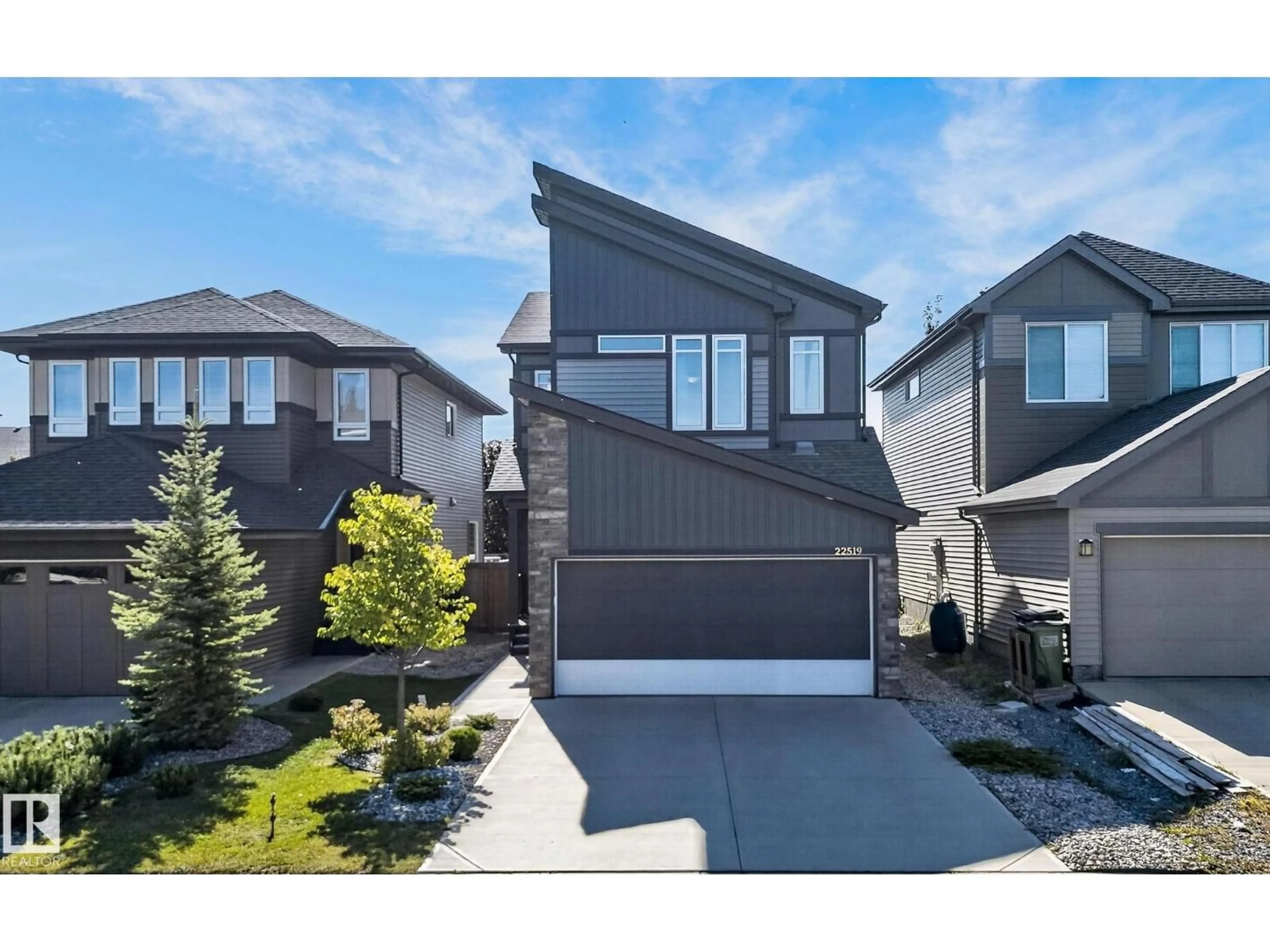 Unknown for 22519 96 AV, Edmonton Alberta T5T7K5