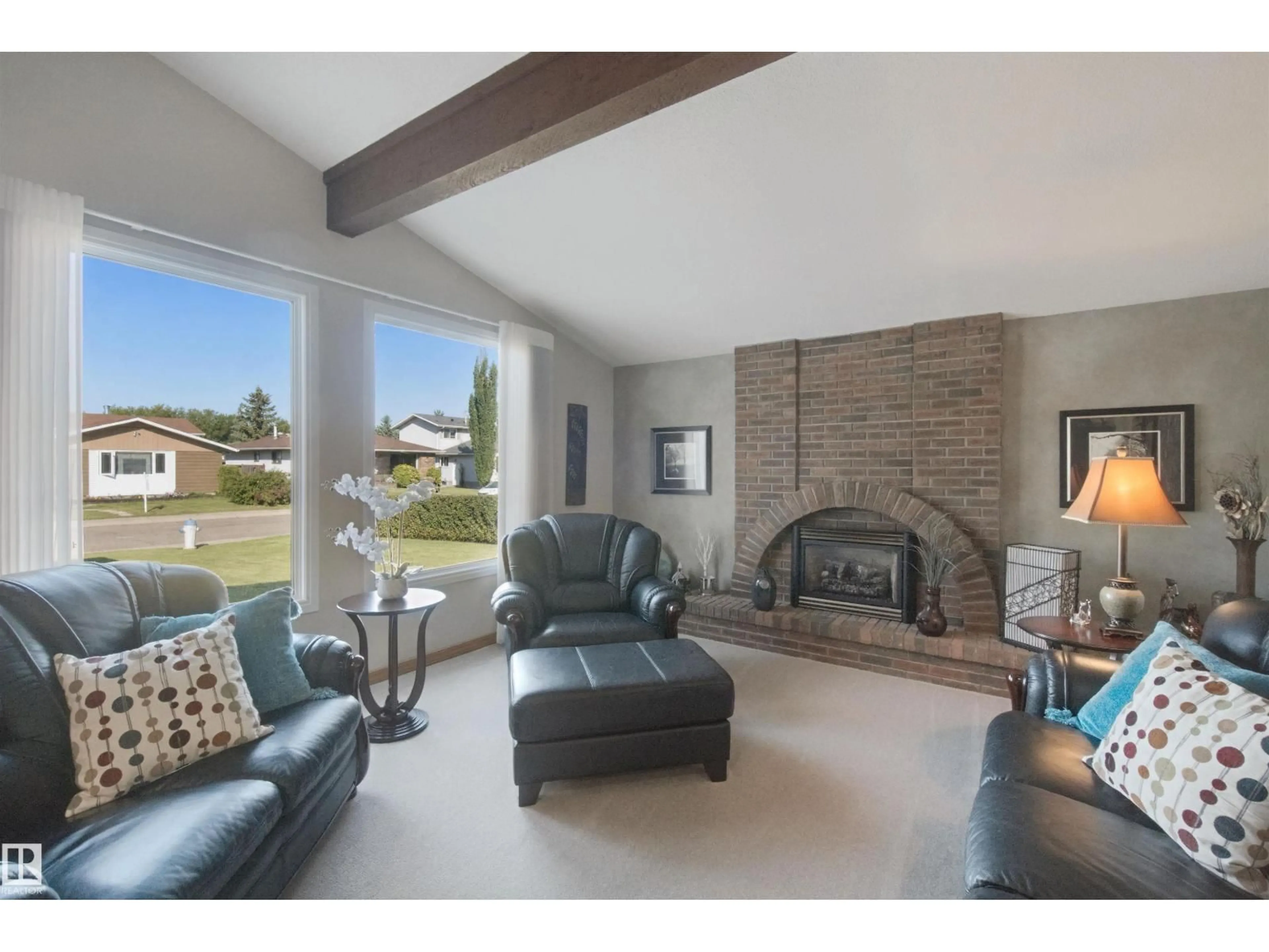 Living room with furniture, unknown for NW - 11439 144 AV, Edmonton Alberta T5X1L7