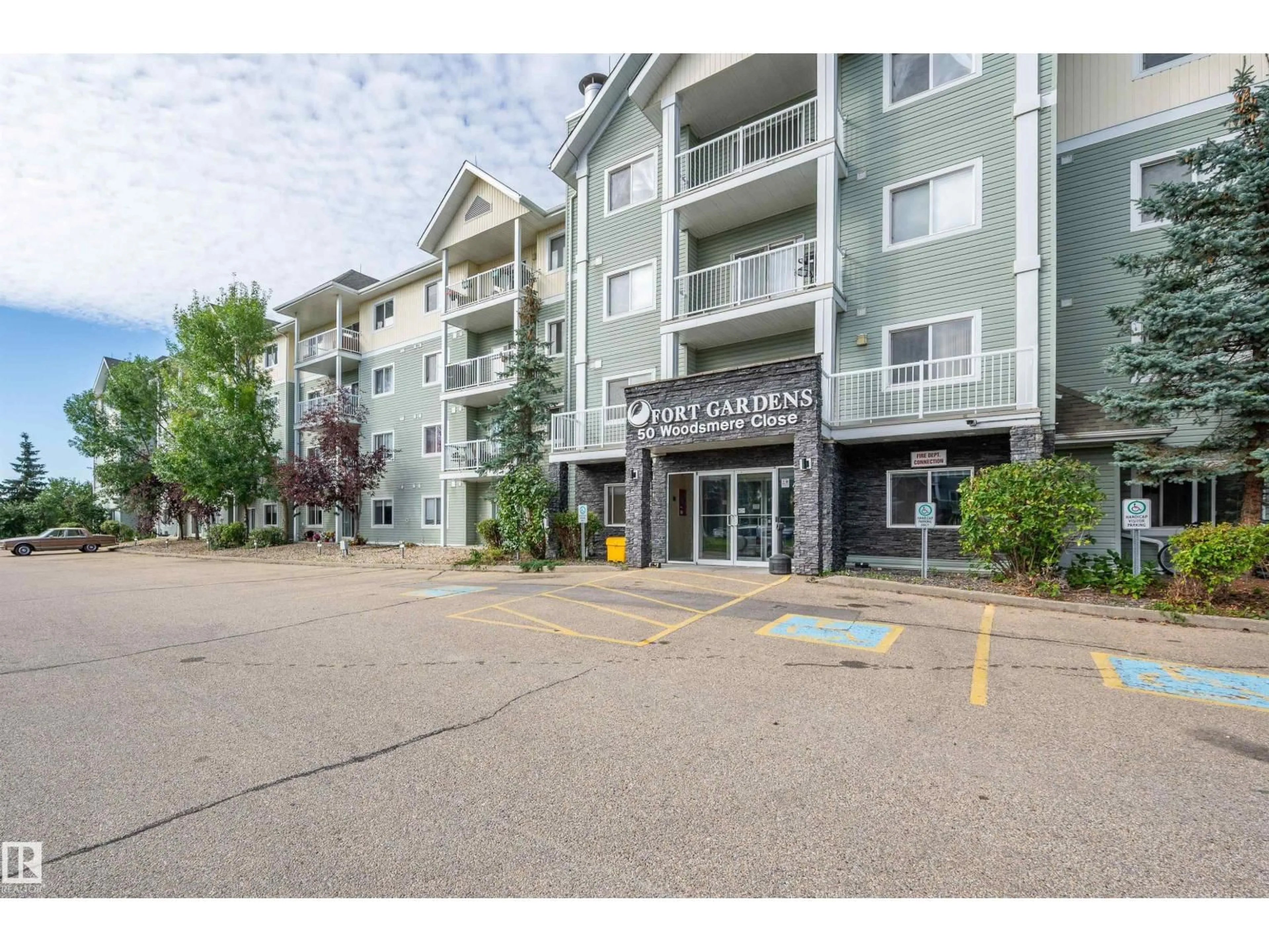 Unknown for 130 WOODSMERE CL, Fort Saskatchewan Alberta T8L4N9
