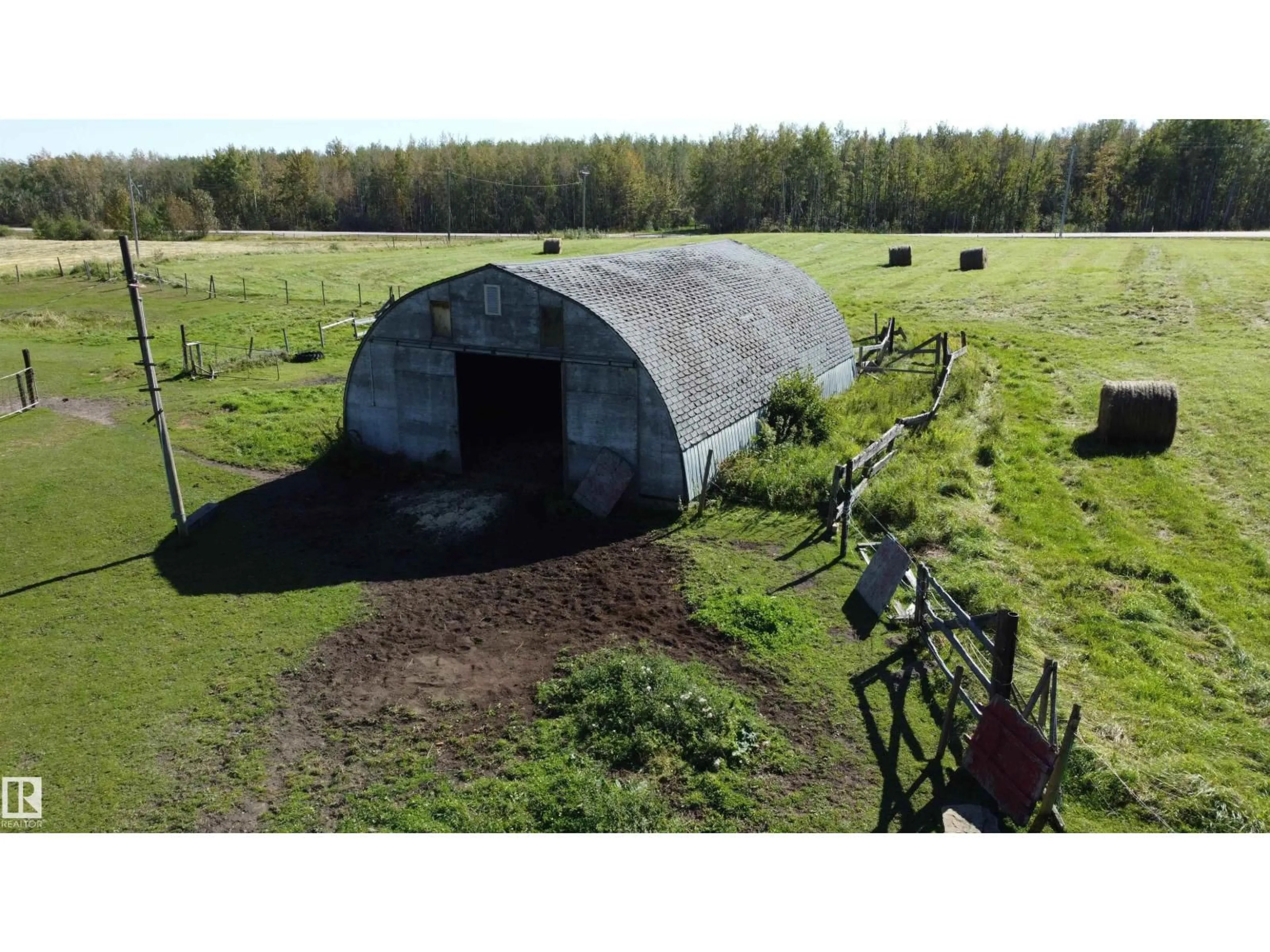 Shed for 10 RGE ROAD 10, Rural Wetaskiwin County Alberta T0C2C0