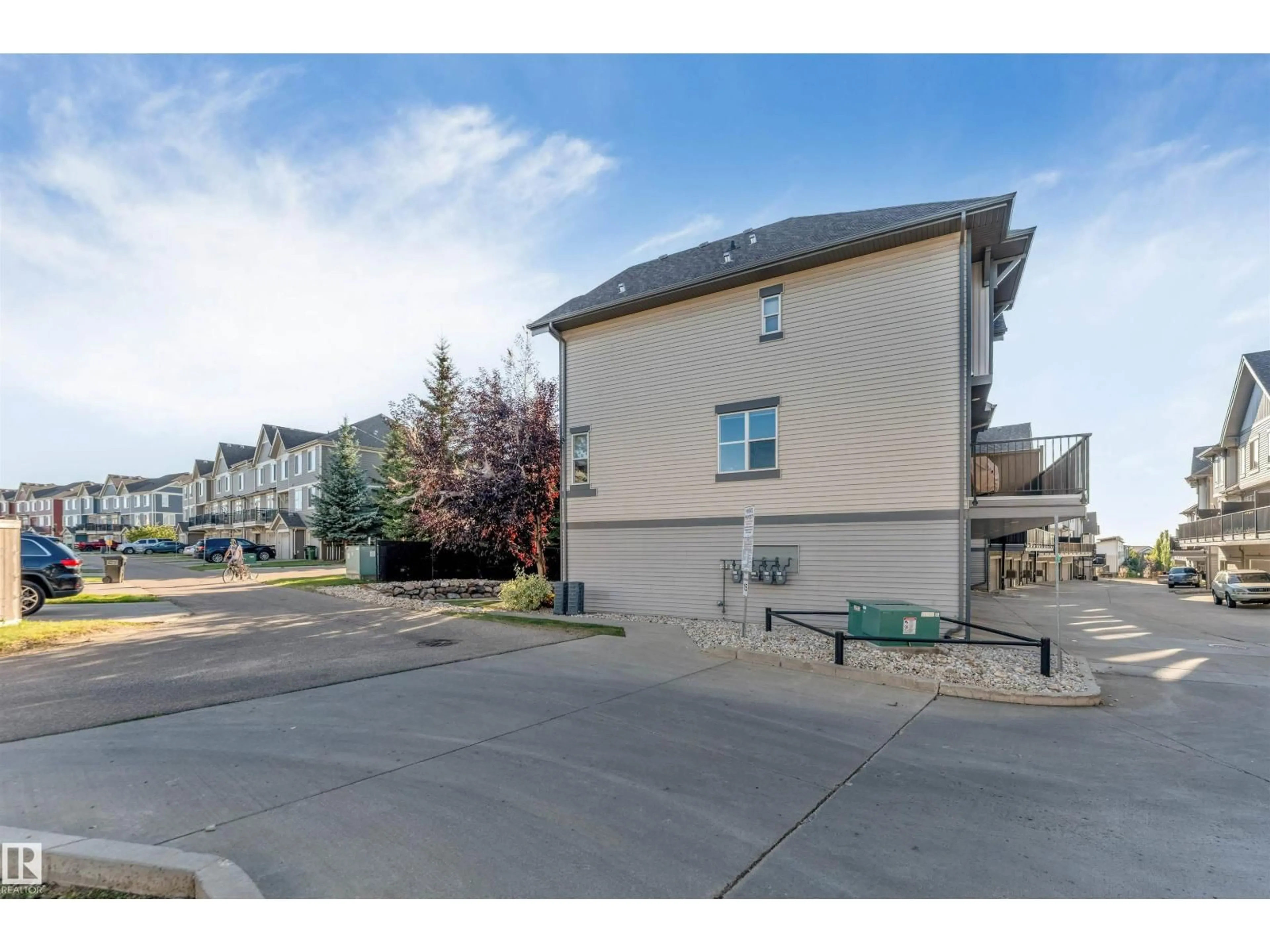 Unknown for #14 - 655 WATT BV, Edmonton Alberta T6X0Y2