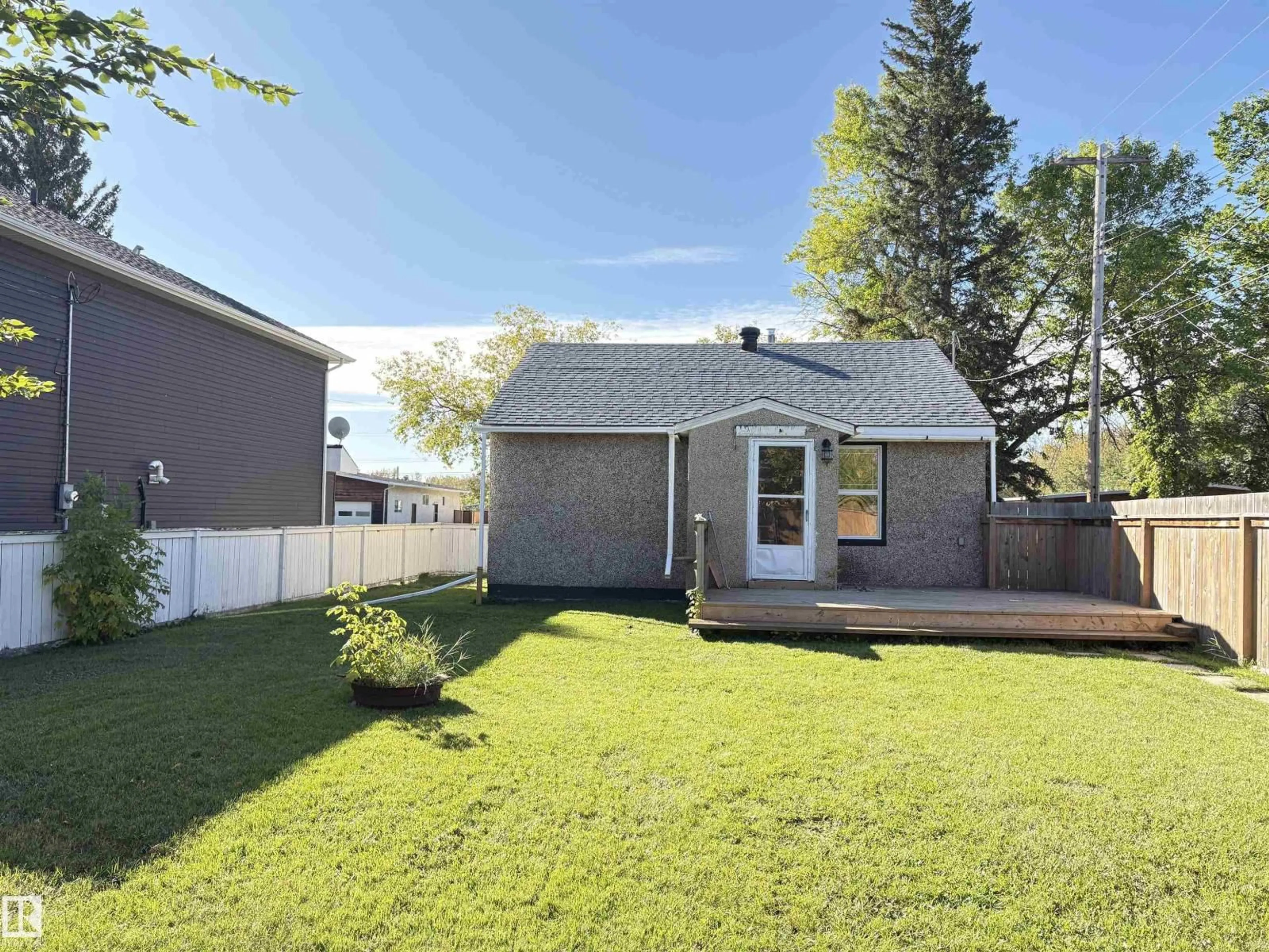 Unknown for 4728 46 AVE, Redwater Alberta T0A2W0