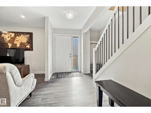 NW - 7711-7717 75 ST, Edmonton 2