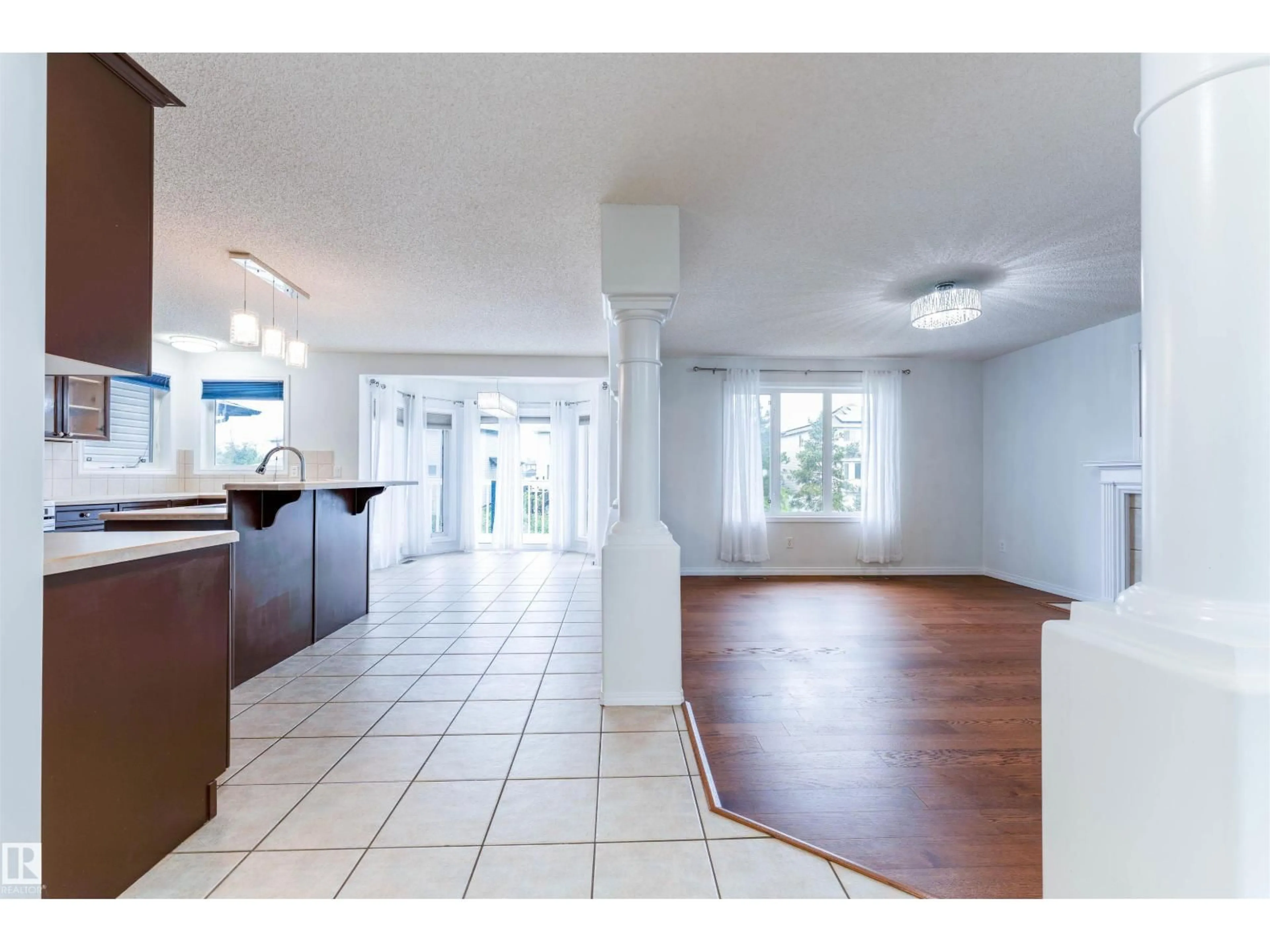 Unknown for NW - 14916 136 ST, Edmonton Alberta T6V1M3