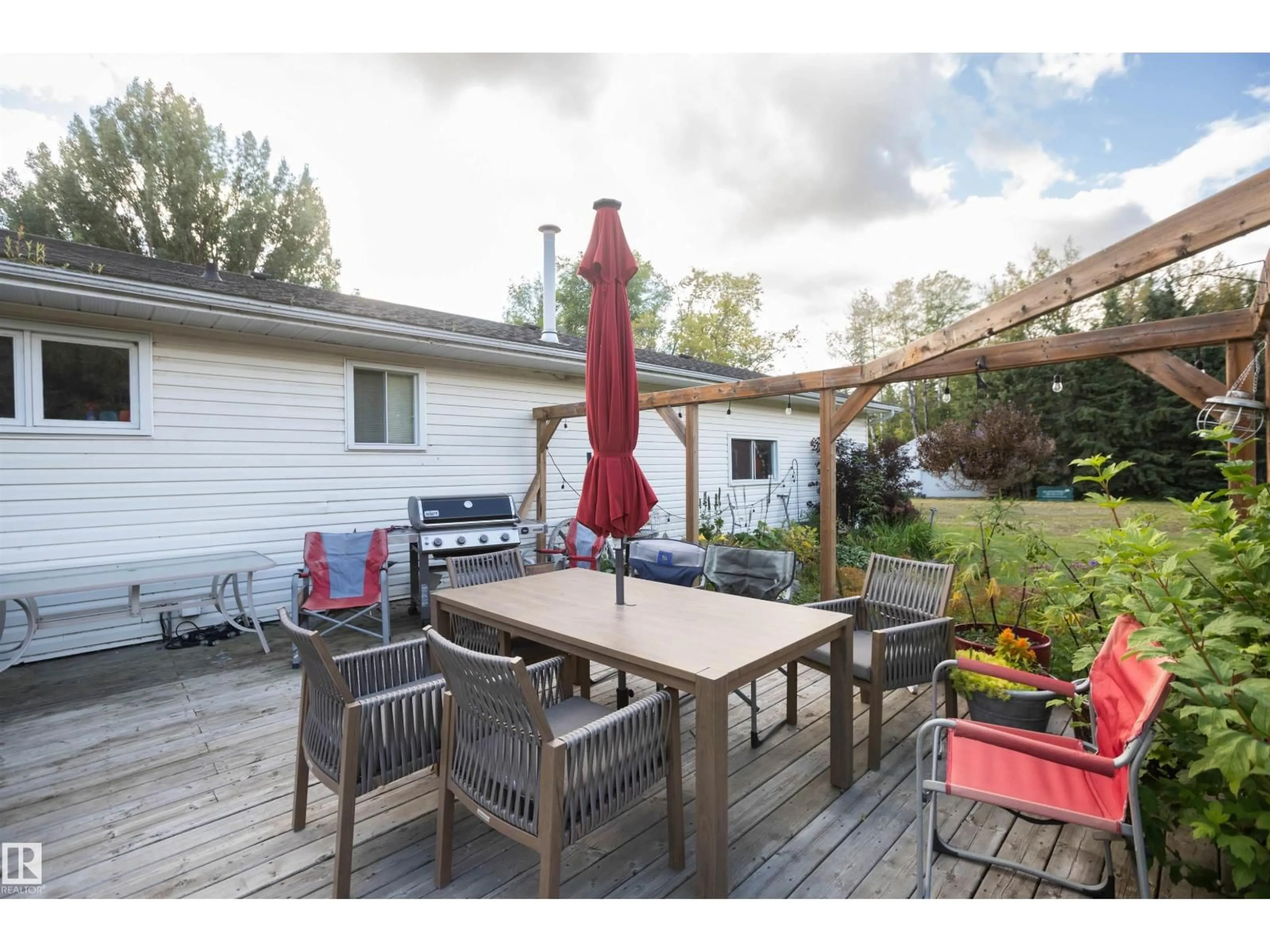 Patio, unknown for 26312 TWP 604, Rural Westlock County Alberta T7P2P7