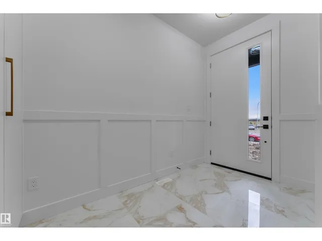 NW - 2015 156 AV, Edmonton 4