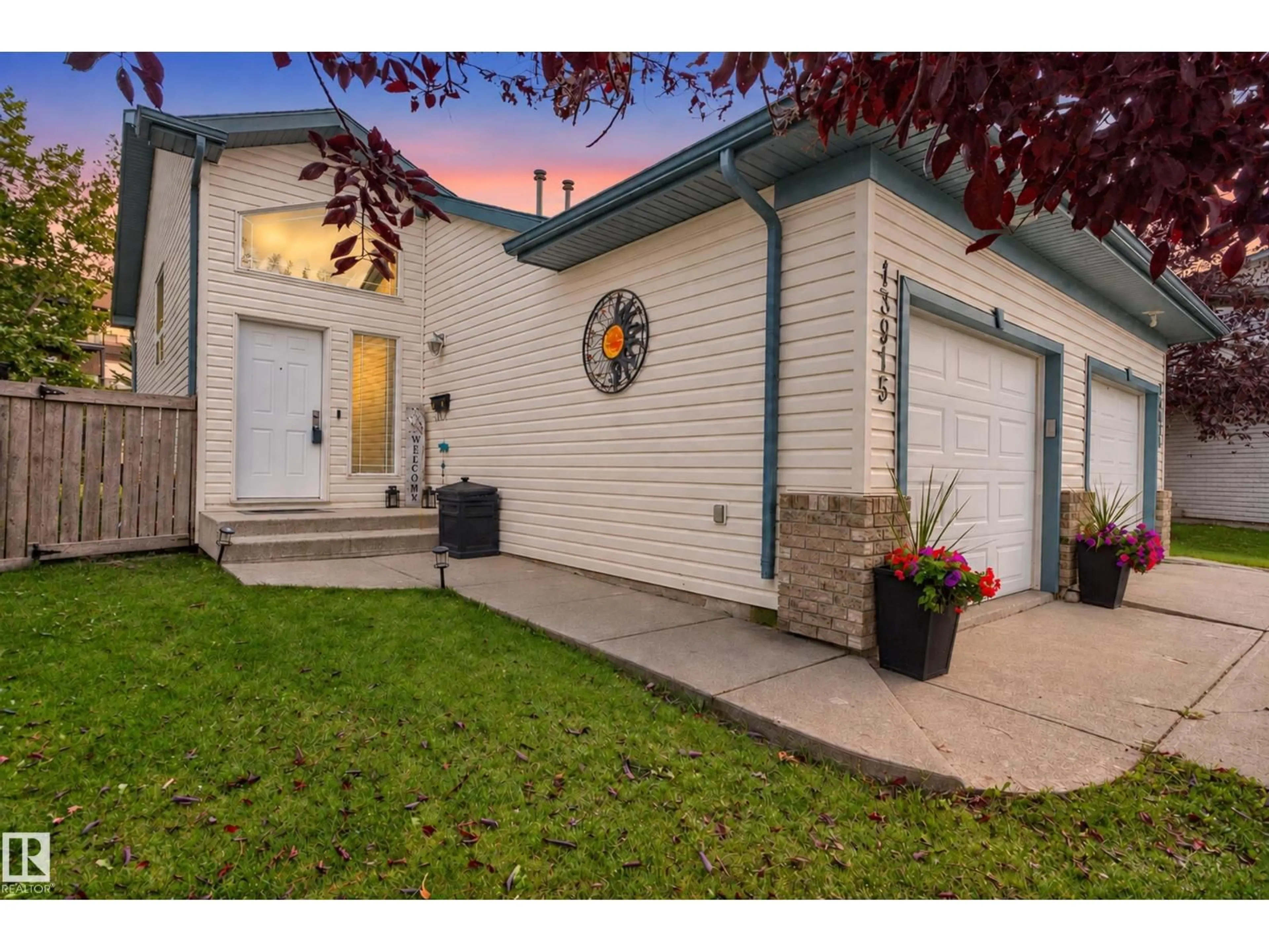 Unknown for NW - 13915 137 ST, Edmonton Alberta T6V1X3