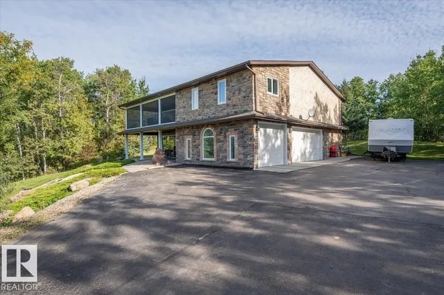 52311 - 145 RGE ROAD 223, Rural Strathcona County 2