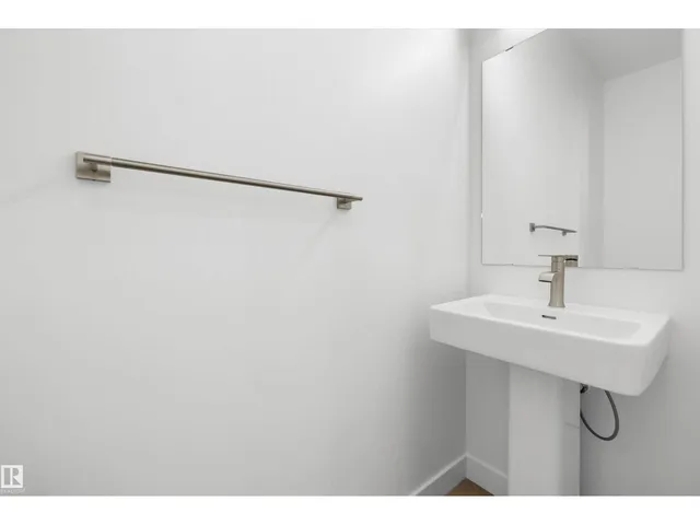 NW - 2523 210 ST, Edmonton 5