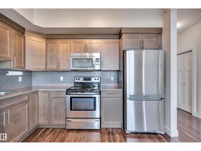#302 - 279 WYE RD, Sherwood Park 5