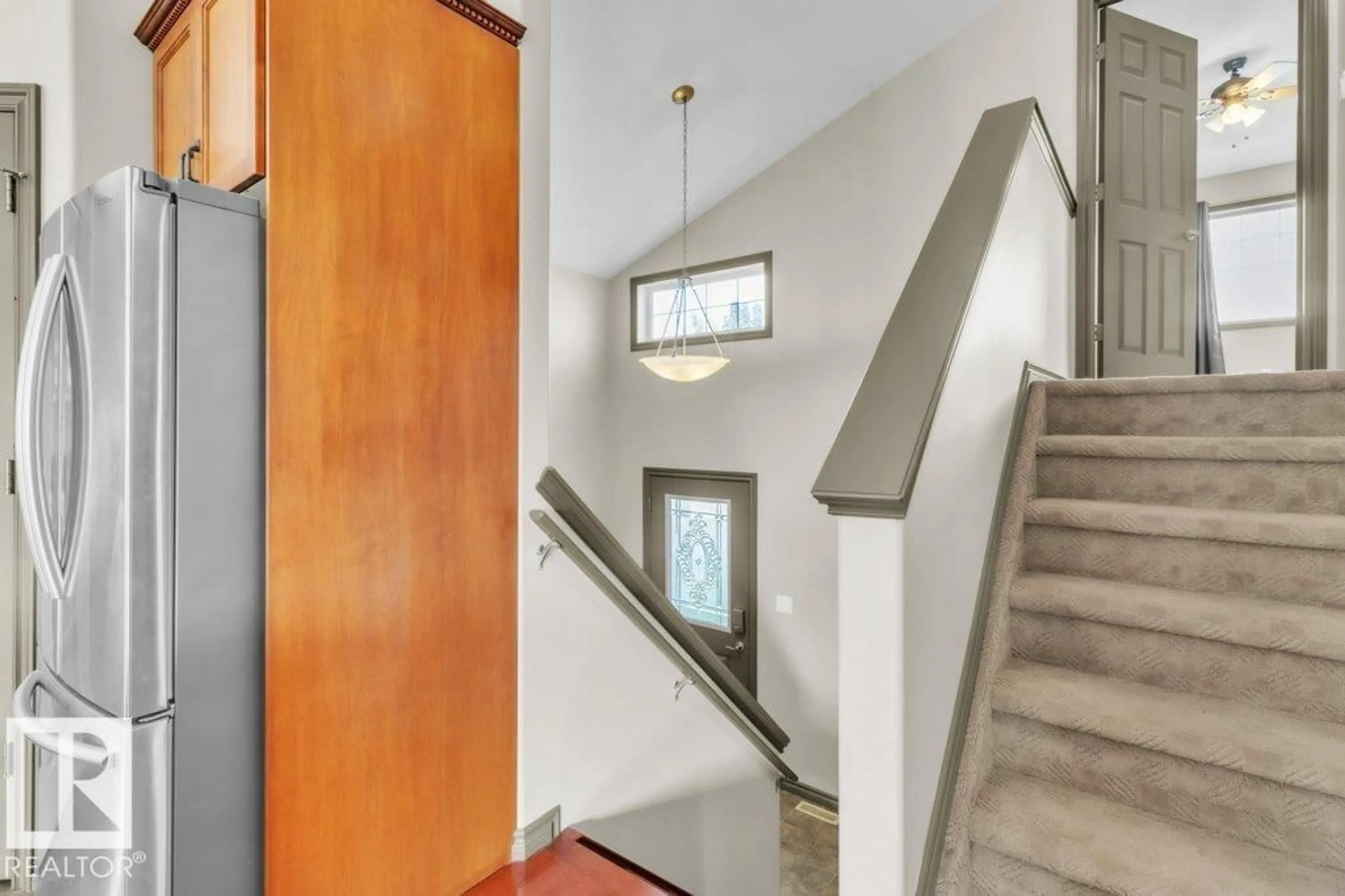 Indoor foyer for 4217 MCMULLEN PL, Edmonton Alberta T6W1S6