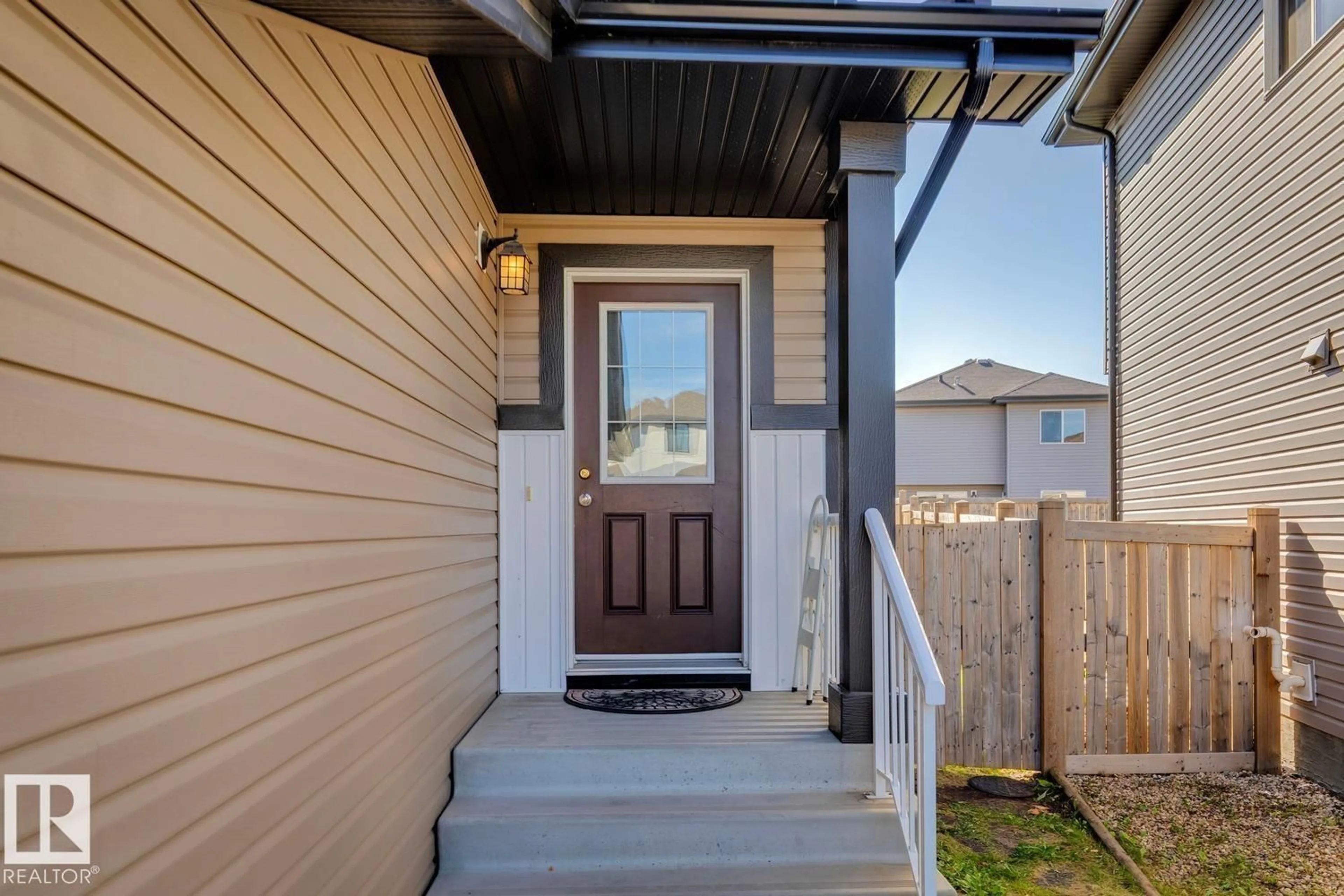Unknown for NW - 12007 173 AV, Edmonton Alberta T5X0J6