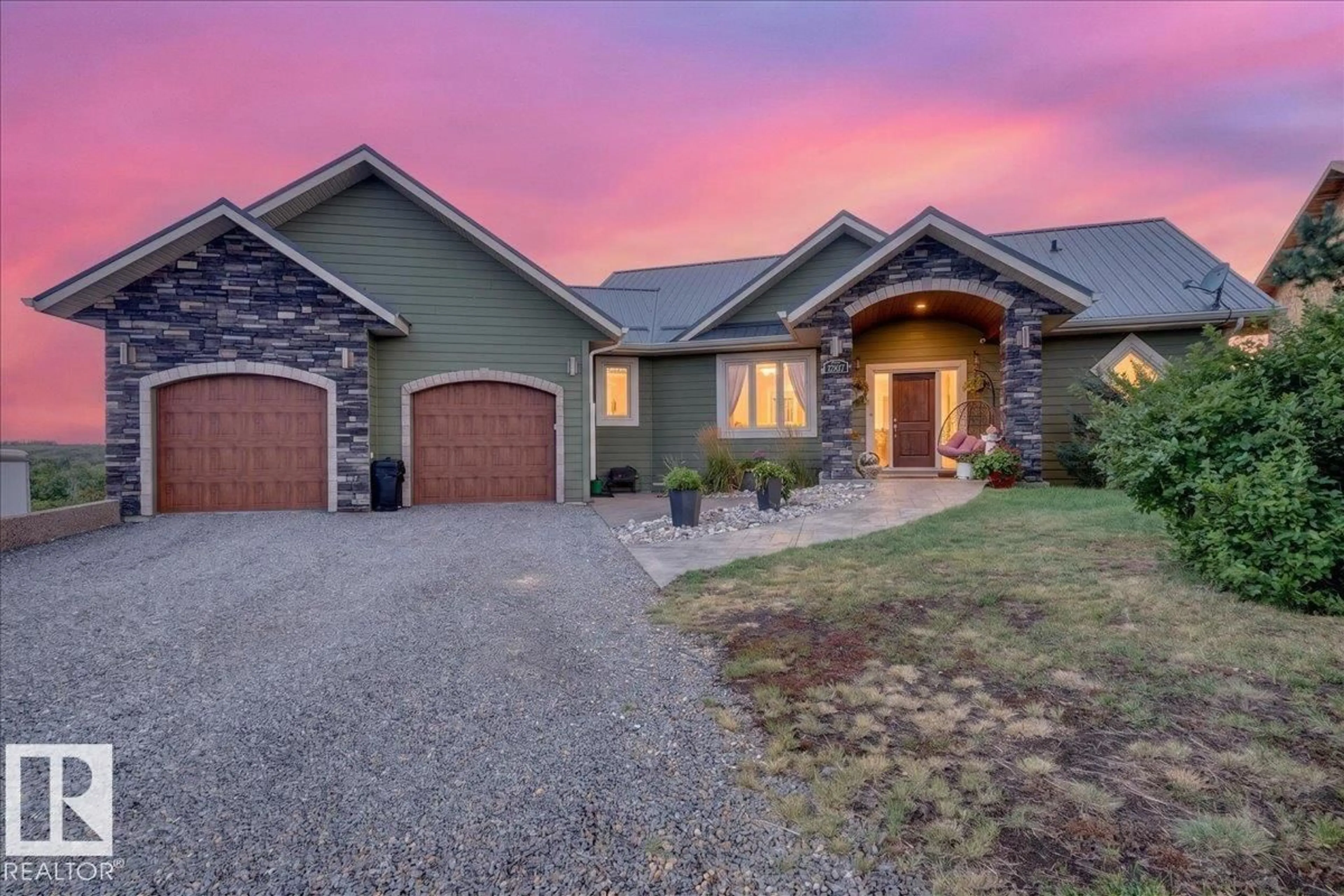 Home with brick exterior material, street for 19518 - 141 TOWNSHIP ROAD 452, Rural Camrose County Alberta T4V2M9