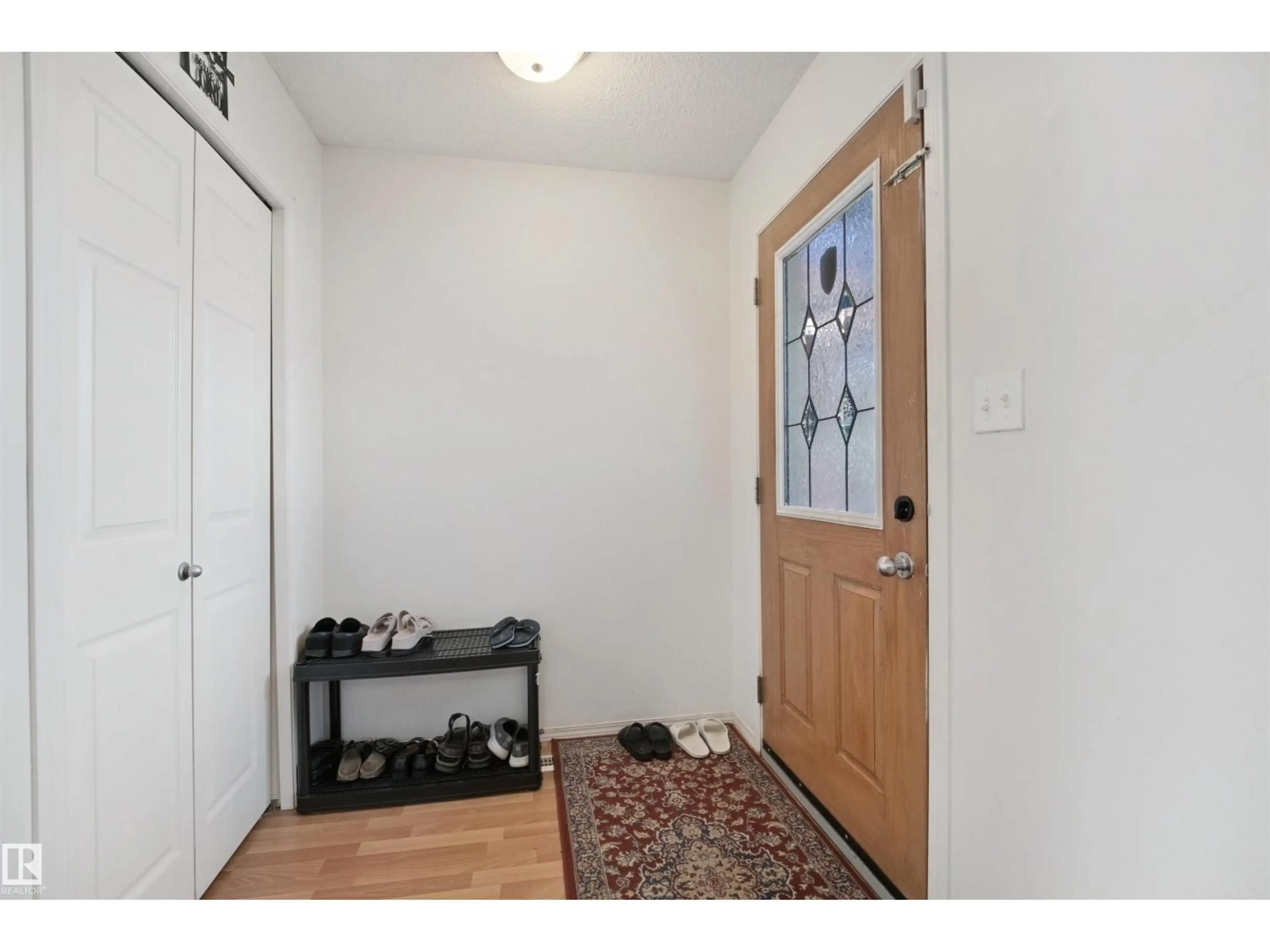 Indoor entryway for 15911 38 ST, Edmonton Alberta T5Y3E9