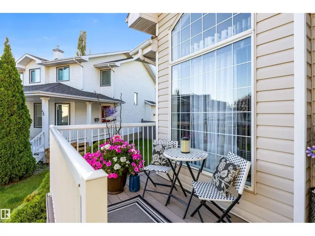 58 HARCOURT CR, St. Albert 4