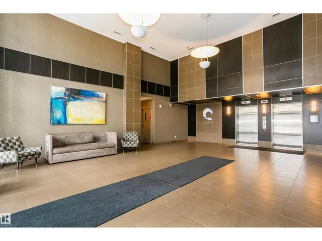 10388 - 1902 105 ST NW, Edmonton 3