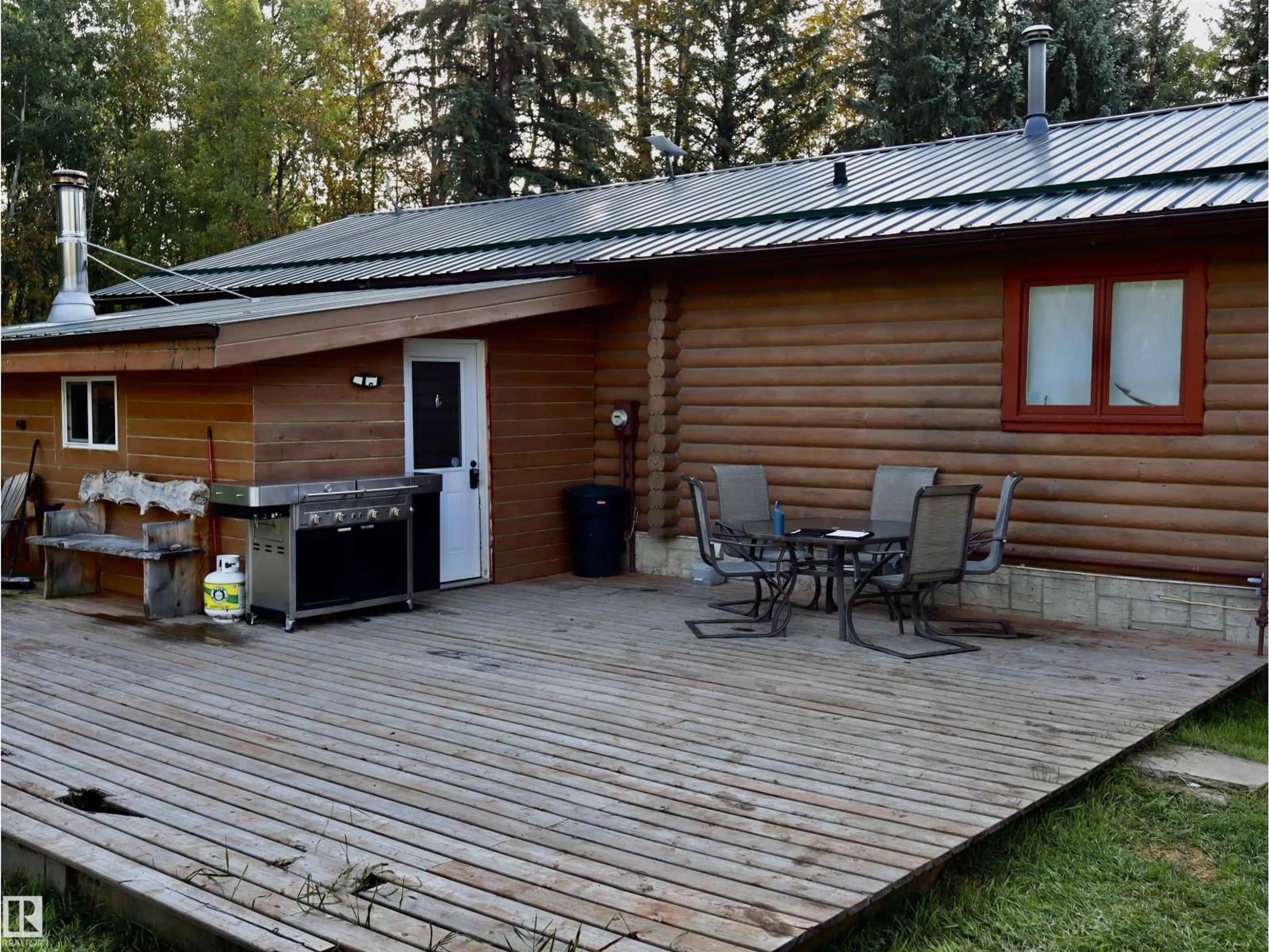 Patio, unknown for 59311 - 108 RGE RD 52, Rural Barrhead County Alberta T7N1N3