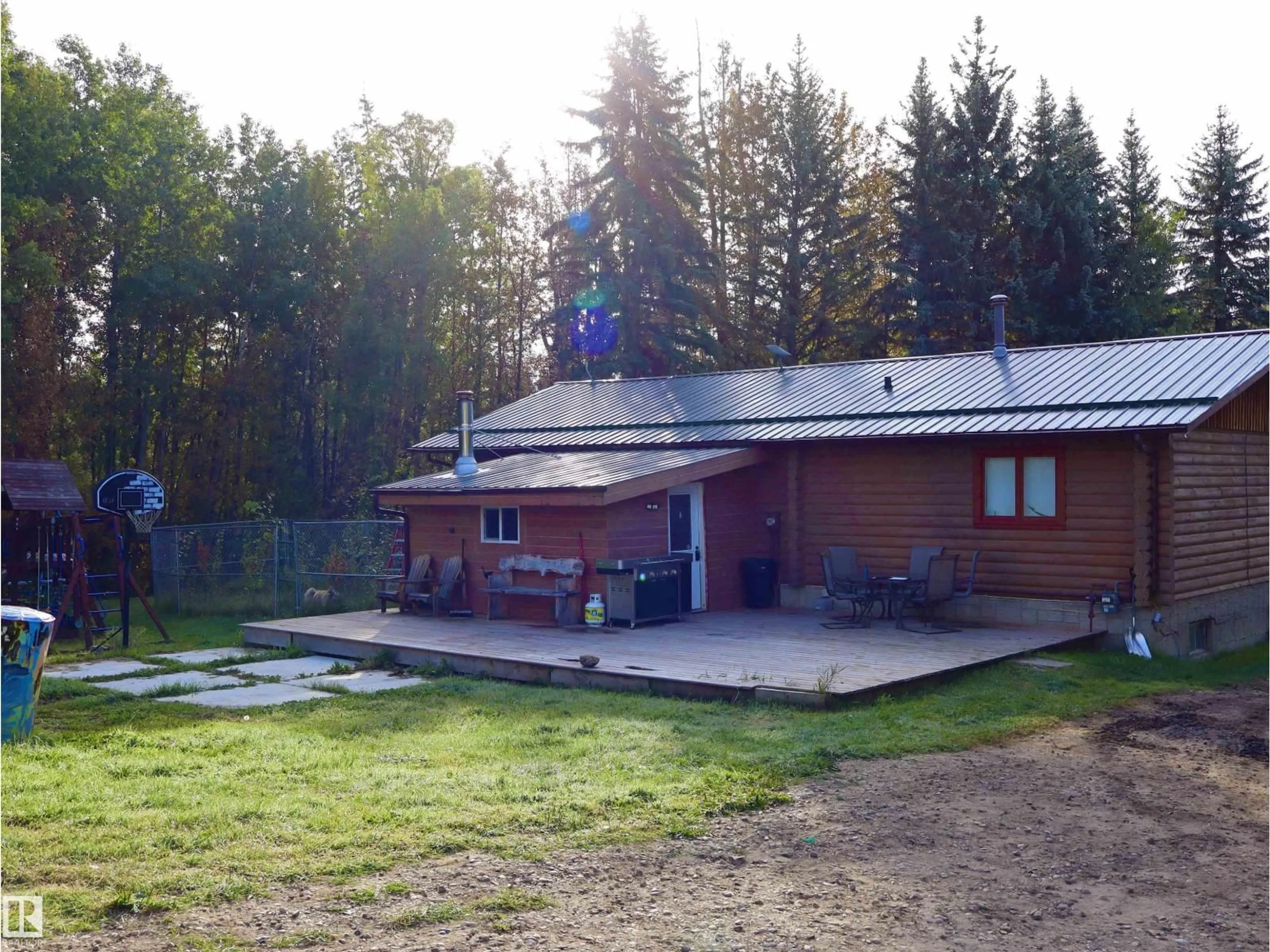 A pic from outside/outdoor area/front of a property/back of a property/a pic from drone, building for 59311 - 108 RGE RD 52, Rural Barrhead County Alberta T7N1N3