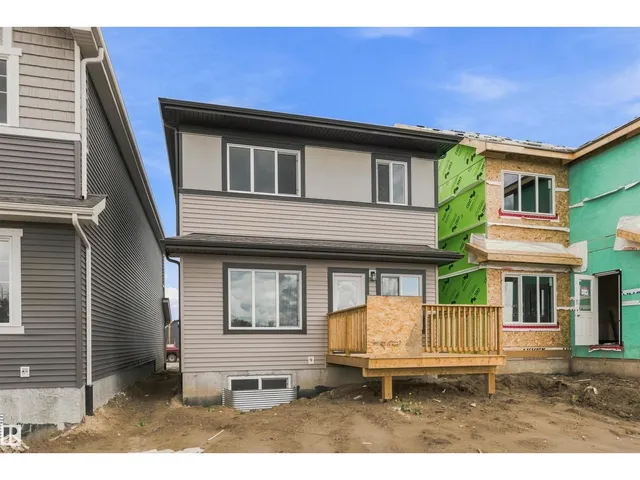 NE - 15768 7 ST, Edmonton 3