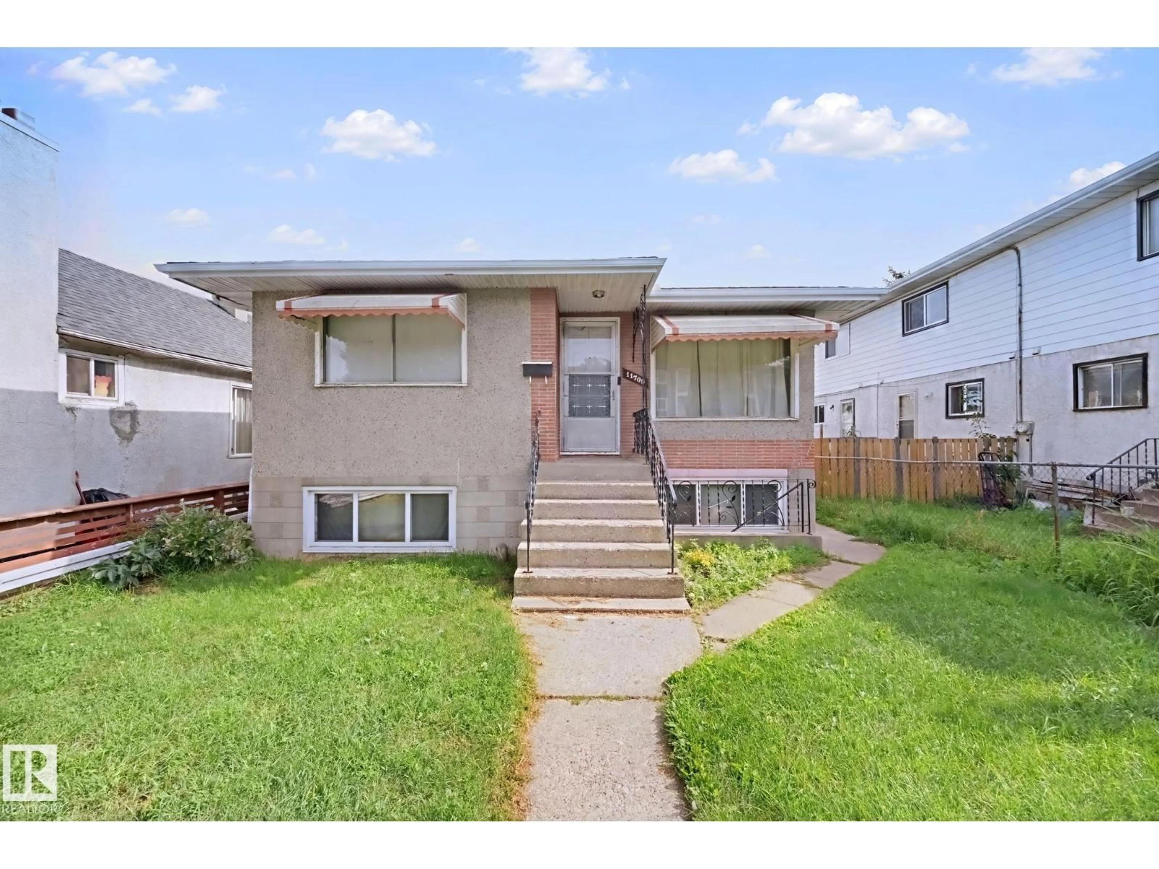 Unknown for NW - 11705 81 ST, Edmonton Alberta T5B2S3