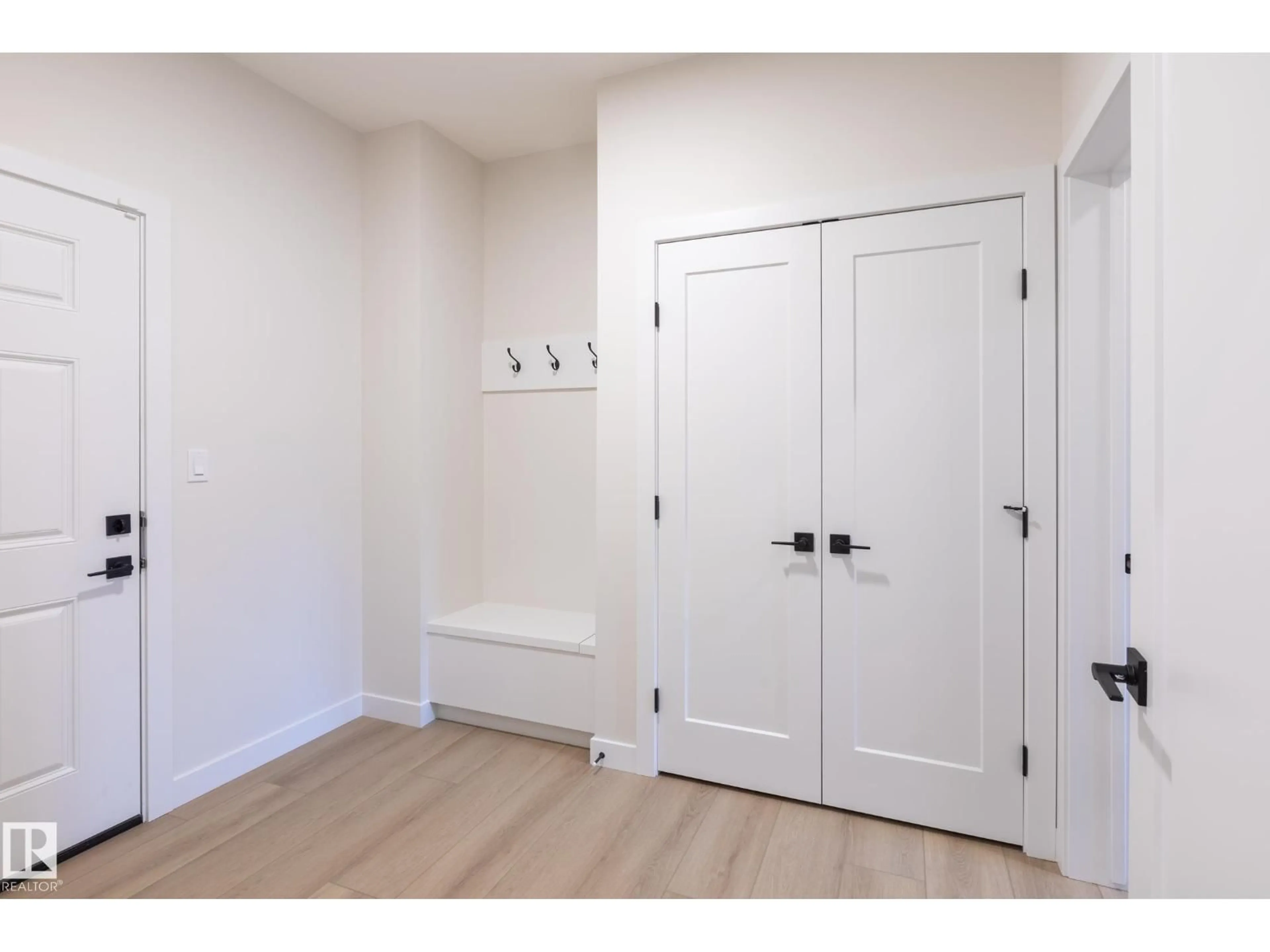 Indoor entryway for 6306 65 AVE, Beaumont Alberta T4X2A6