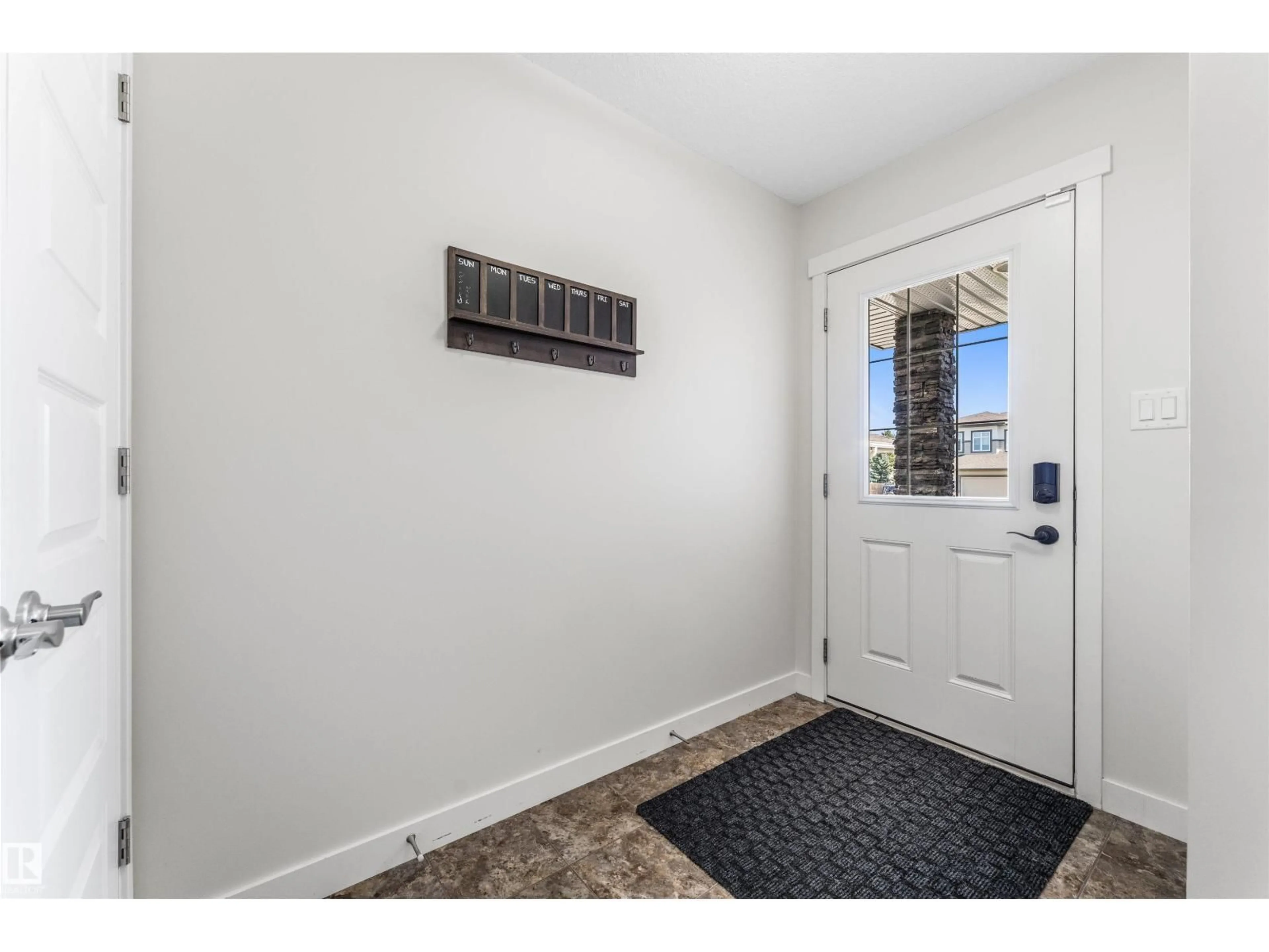 Indoor entryway for 134 BRICKYARD PL, Stony Plain Alberta T7Z0H9