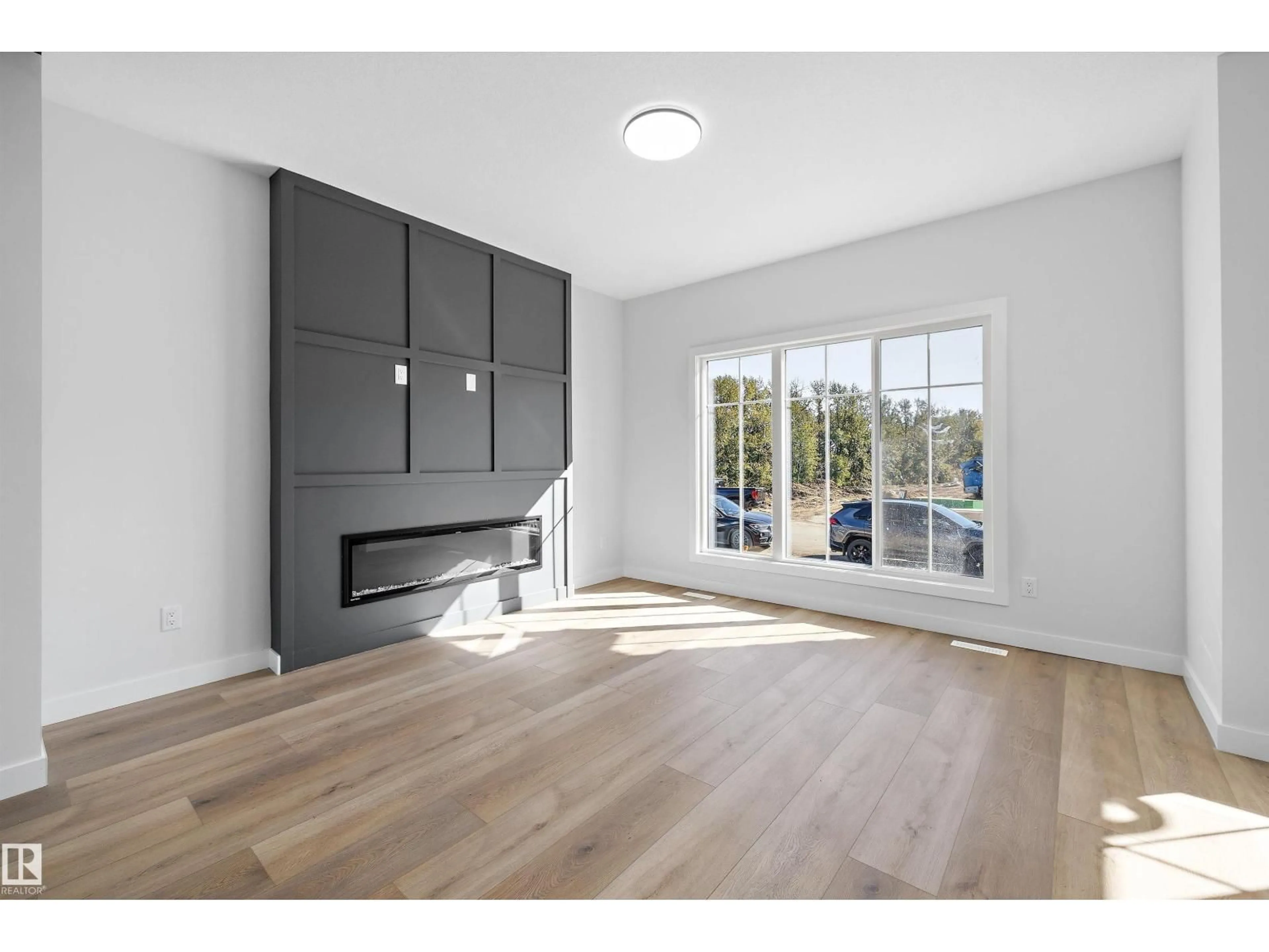 A pic of a room for 960 ELDERBERRY LD, Edmonton Alberta T6M3K3