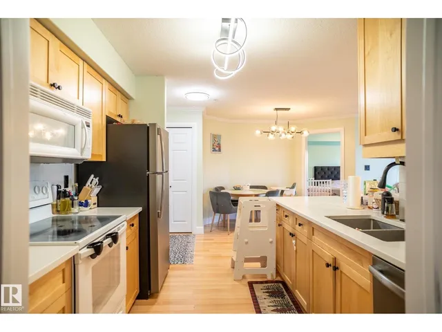#307 - 13111 140 AV, Edmonton 5
