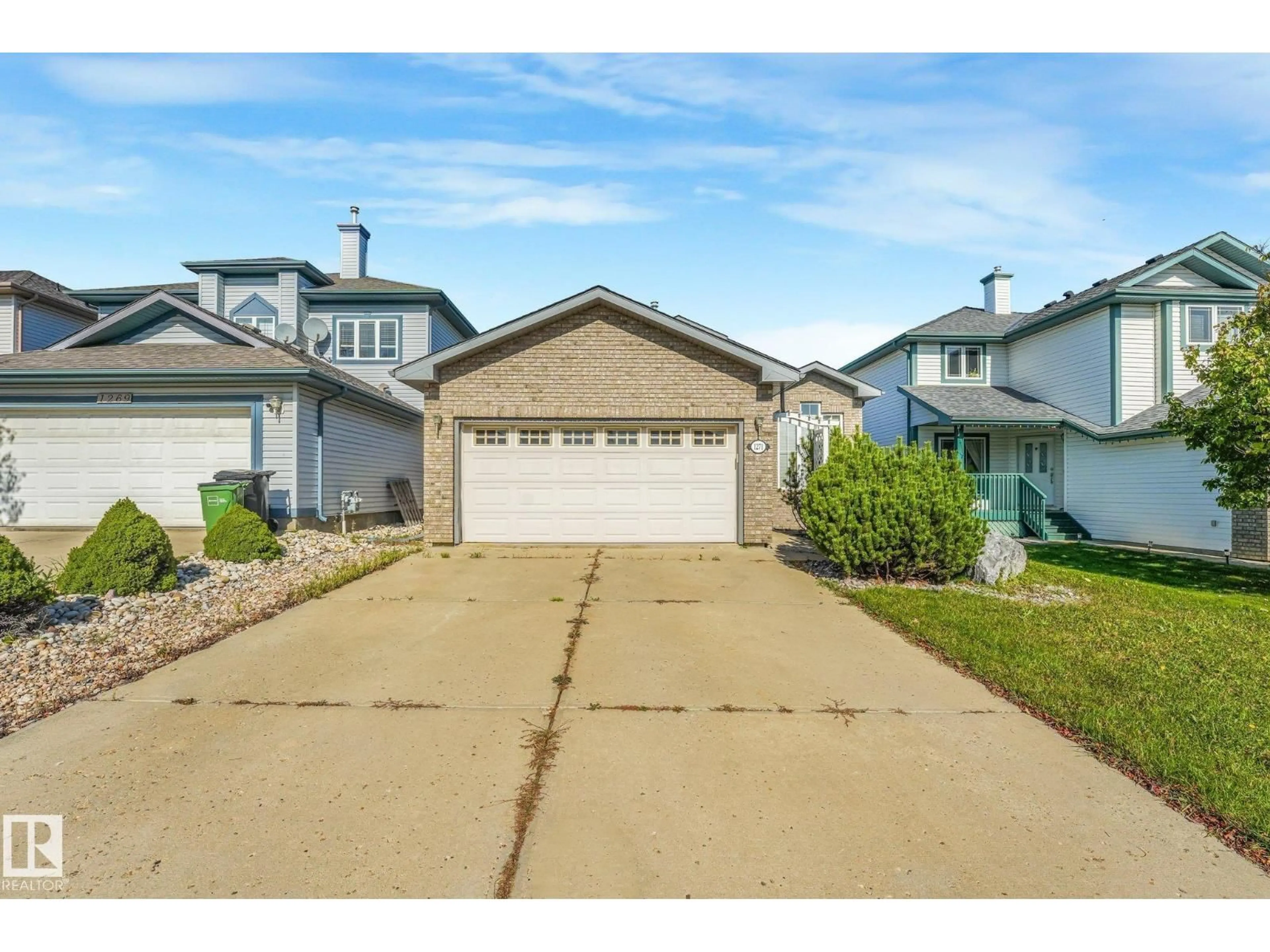 Unknown for 1271 ORMSBY LN, Edmonton Alberta T5T6G9