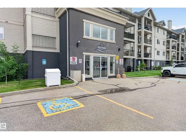 592 - 236 HOOKE RD, Edmonton 2