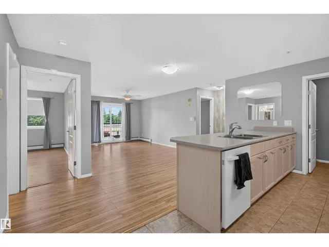 592 - 236 HOOKE RD, Edmonton 4
