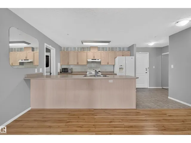 592 - 236 HOOKE RD, Edmonton 5
