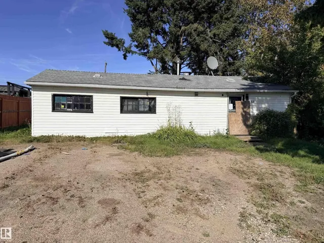 602 12 AV, Cold Lake 2