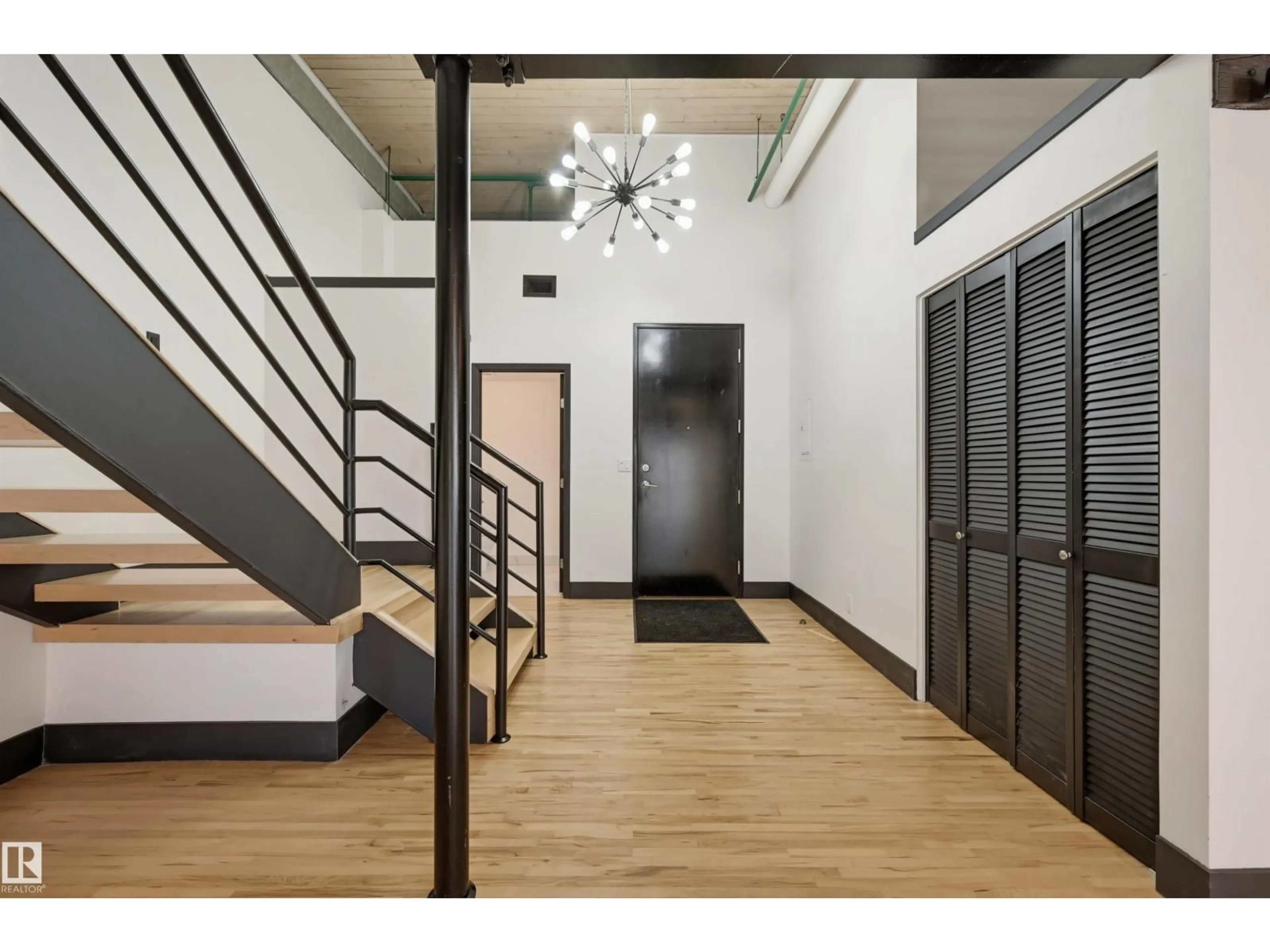 Indoor foyer for #208 - 10330 104 ST NW, Edmonton Alberta T5J1C2